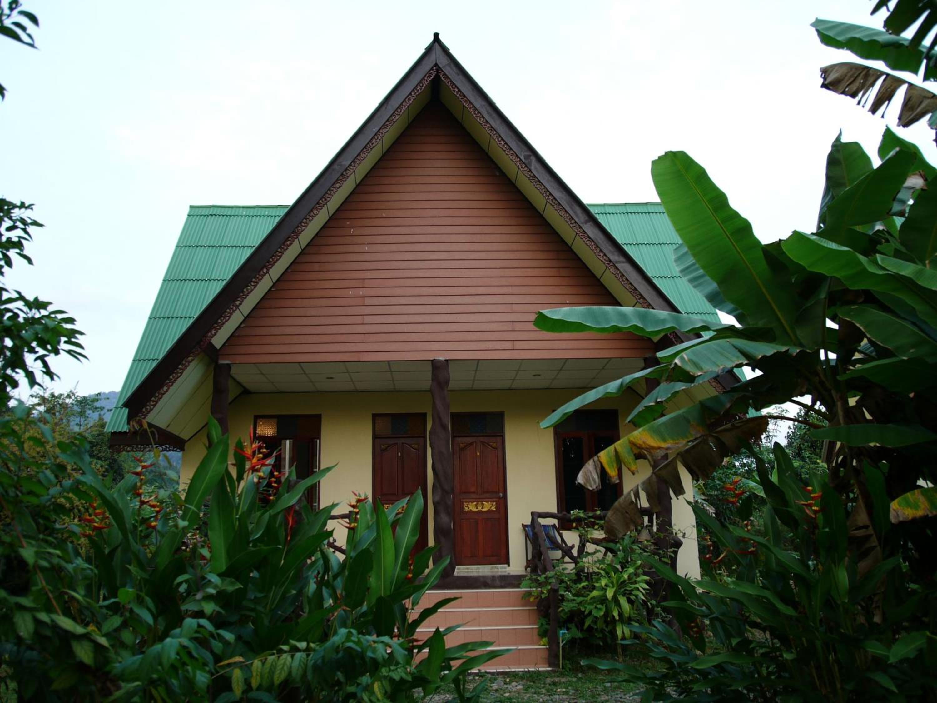 Khao Sok Green Valley Resort - SHA Certified