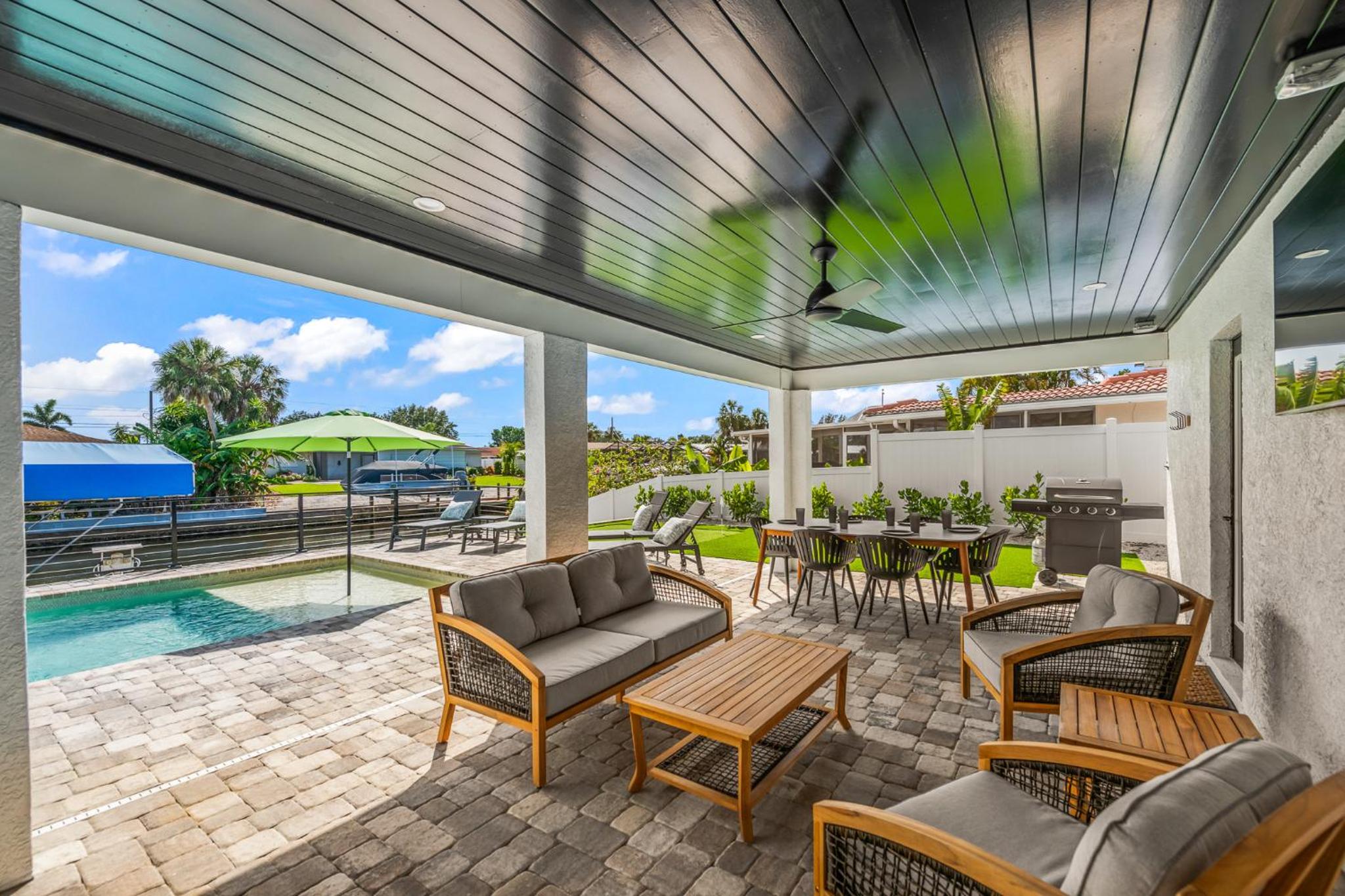 Coral Shores