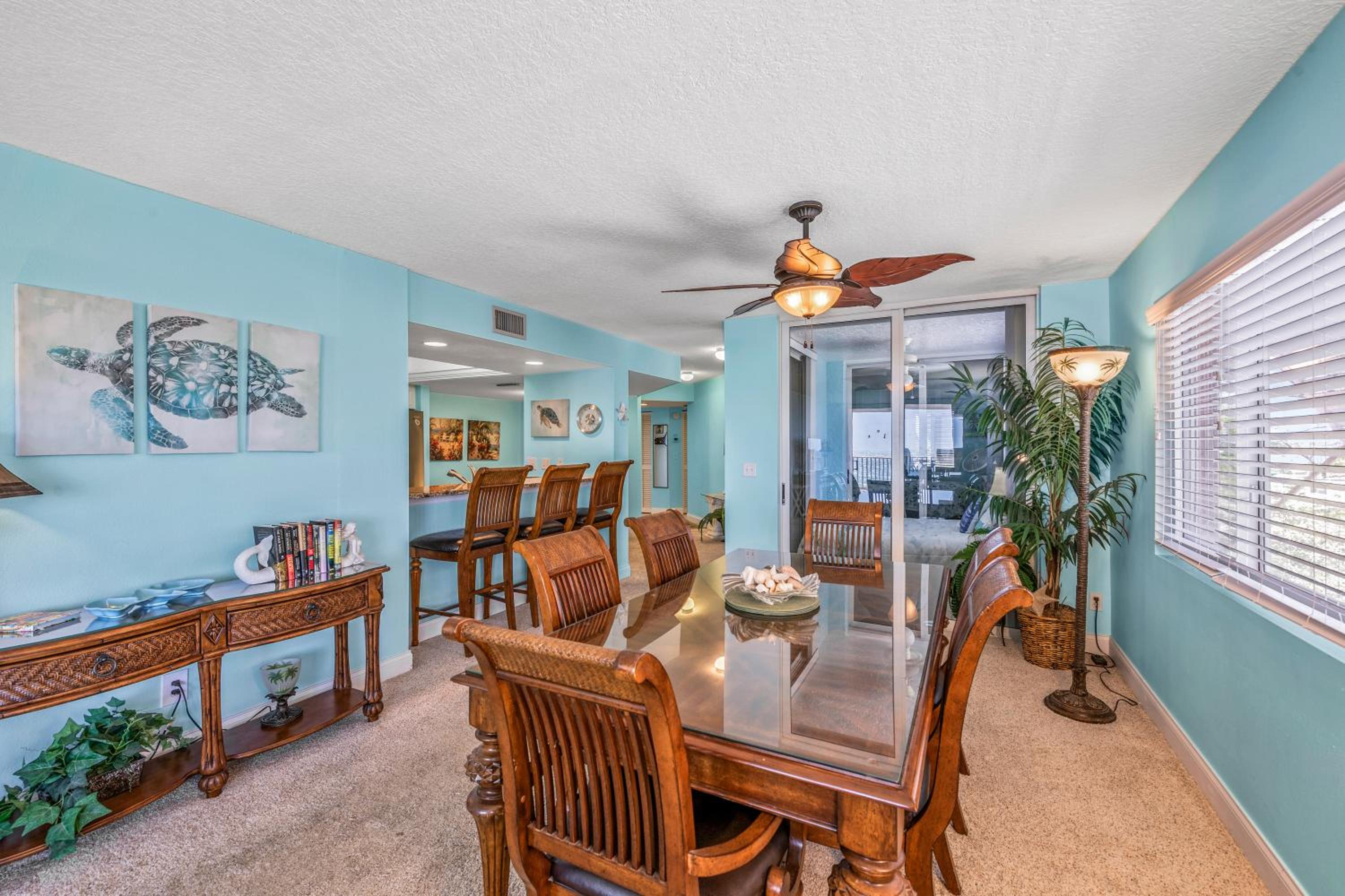 Anna Maria Island Club 20