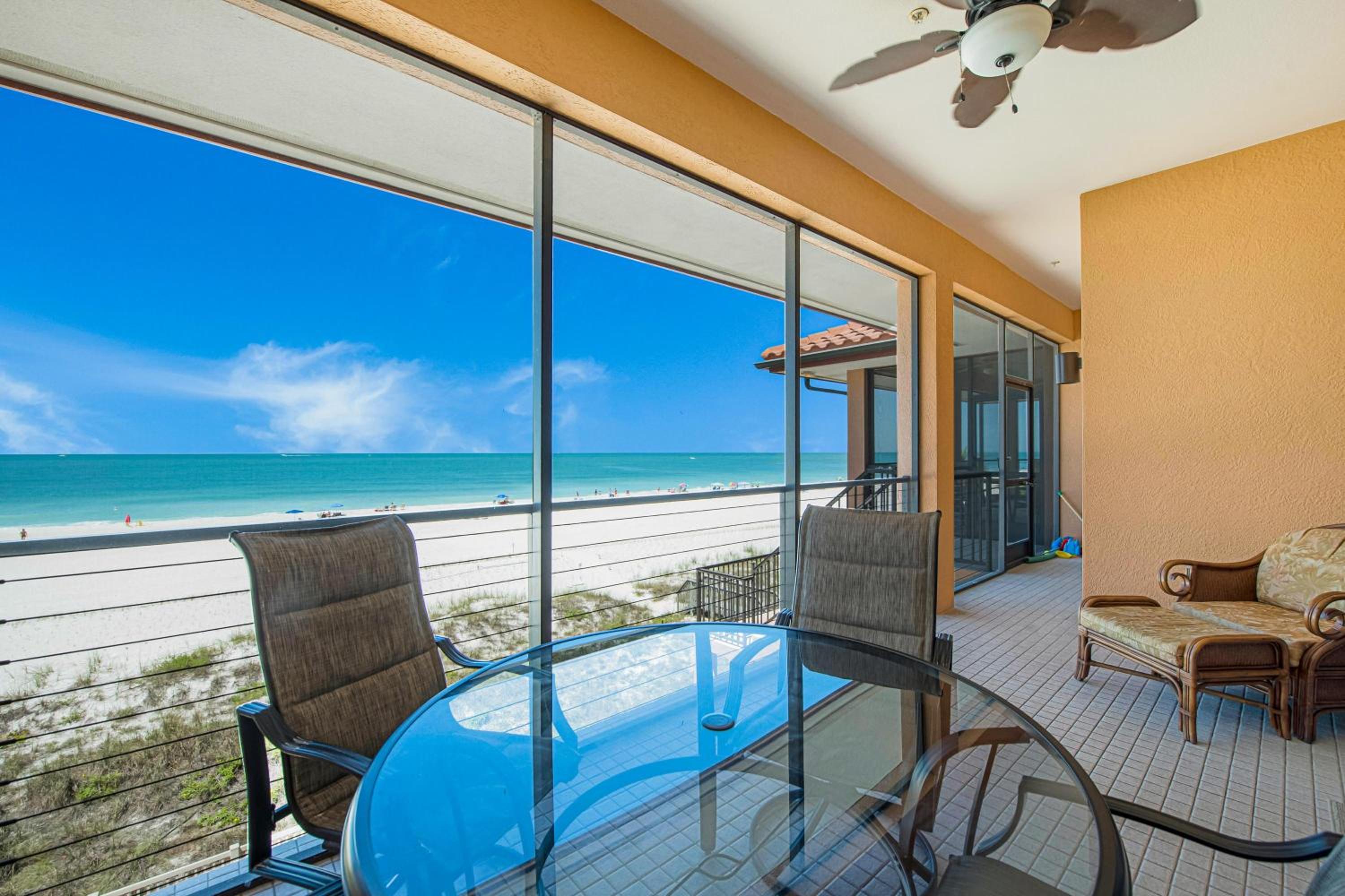 Bradenton Beach Club Unit F