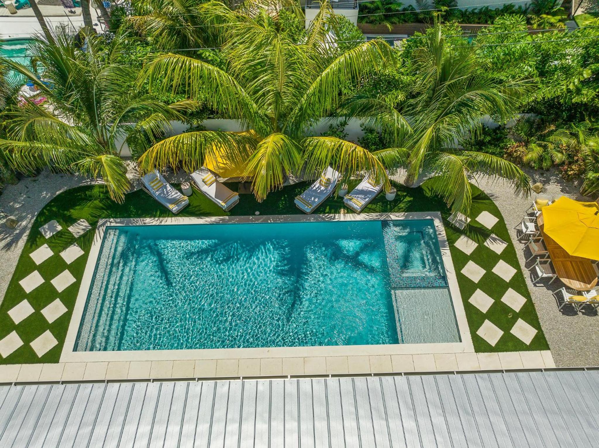 Serenity at Bay Palms