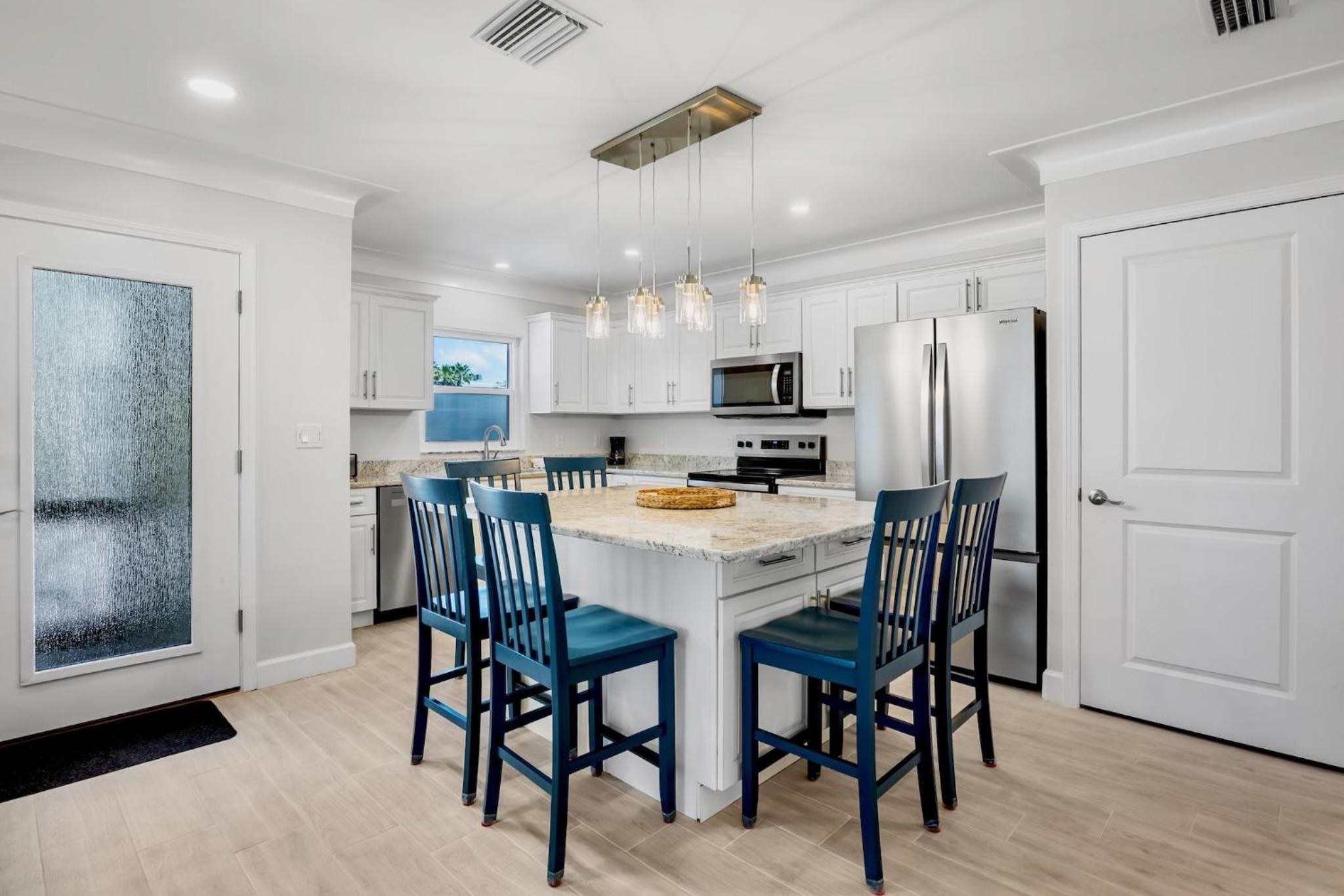 Capri Condo A