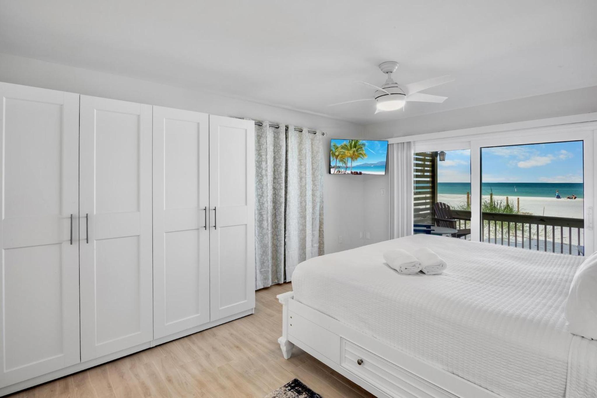 Capri Condo A