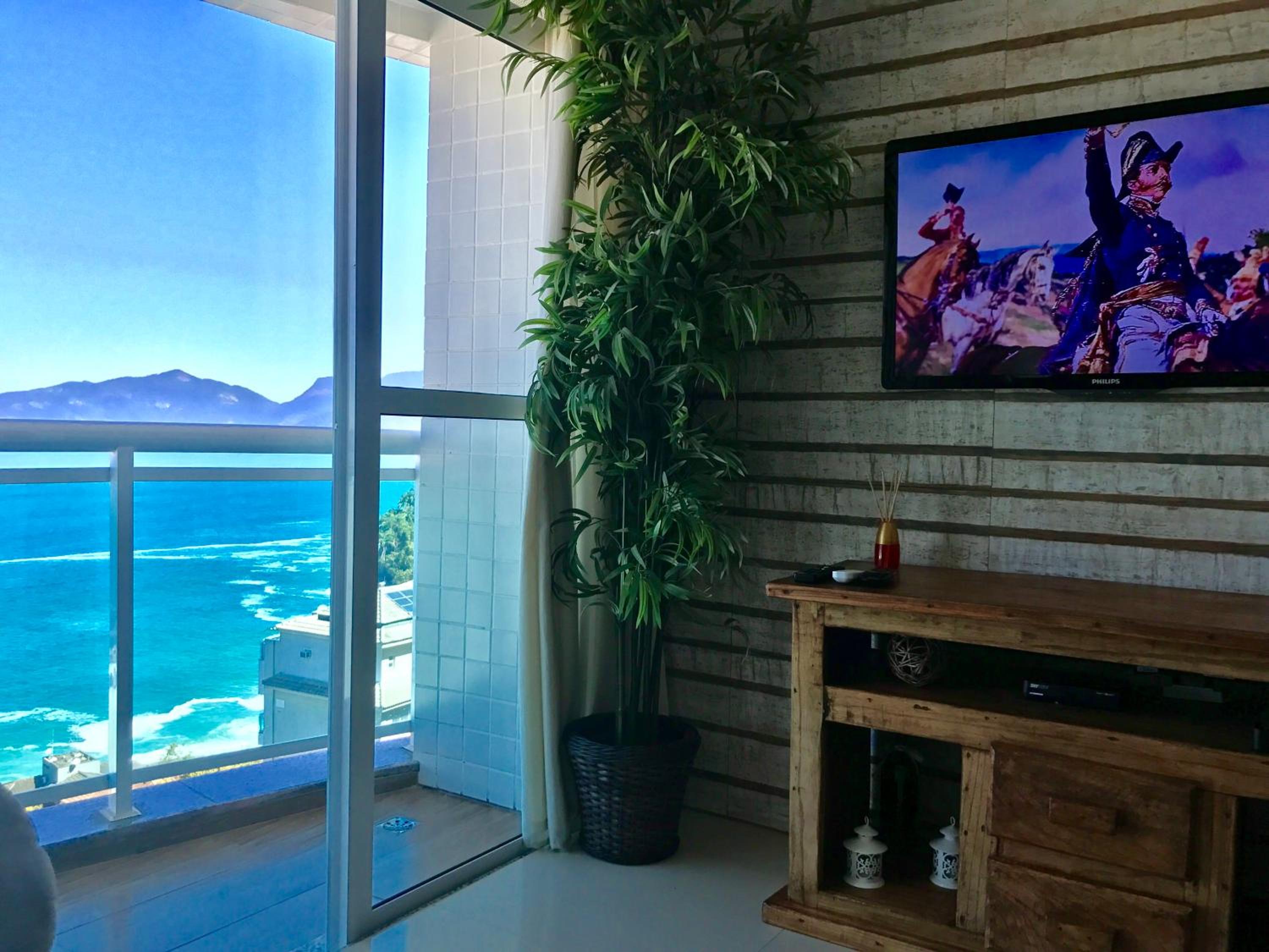 Porto Real Suites - Apto com vista para o mar e lazer de resort
