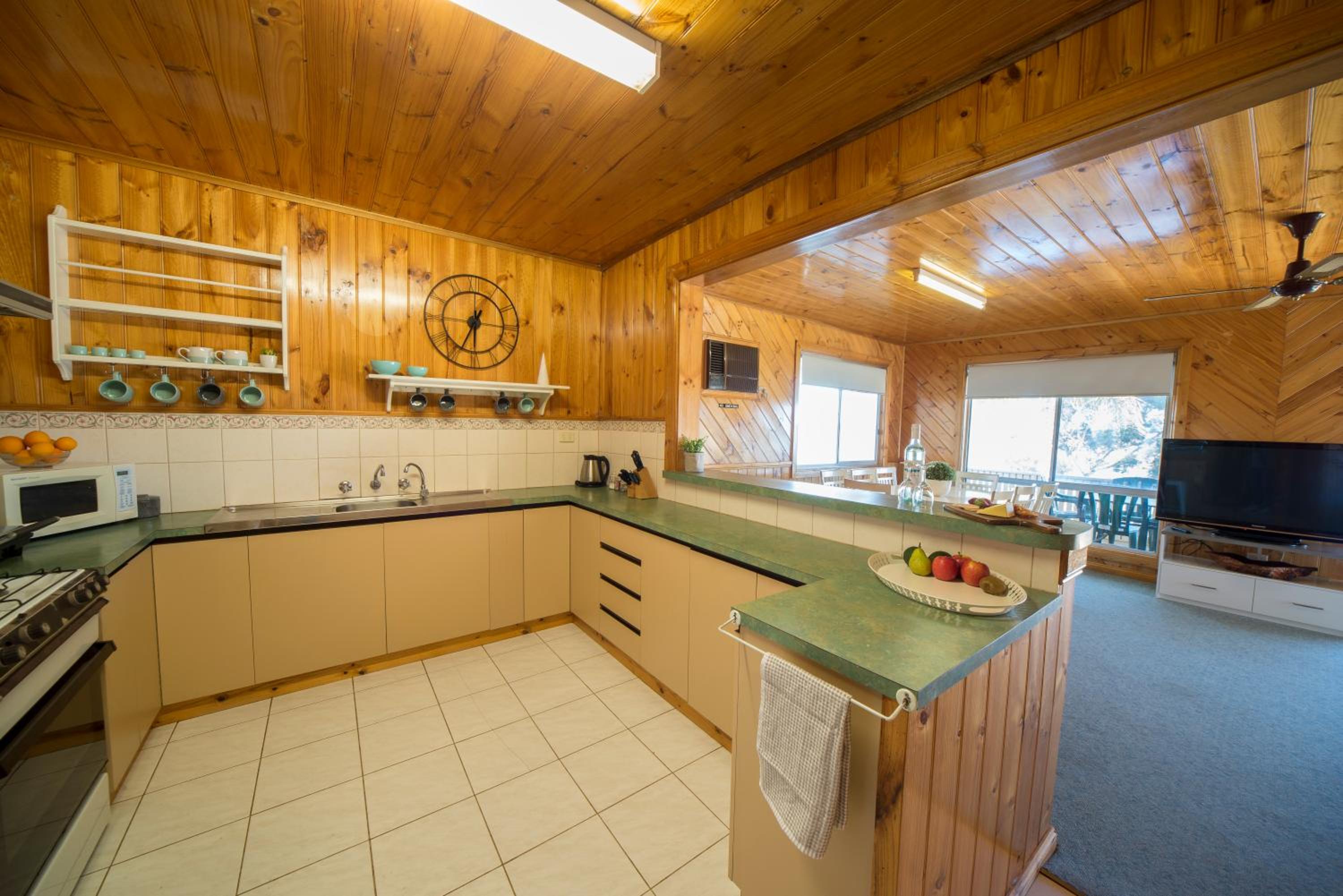 Mundic Waterfront Cottages
