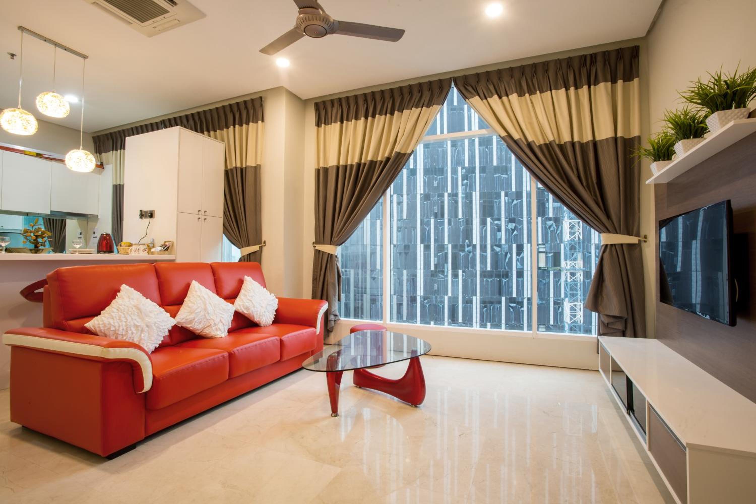 Soho Suites KLCC by 21 Century travel