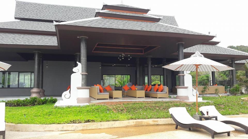 Lanta Corner Resort