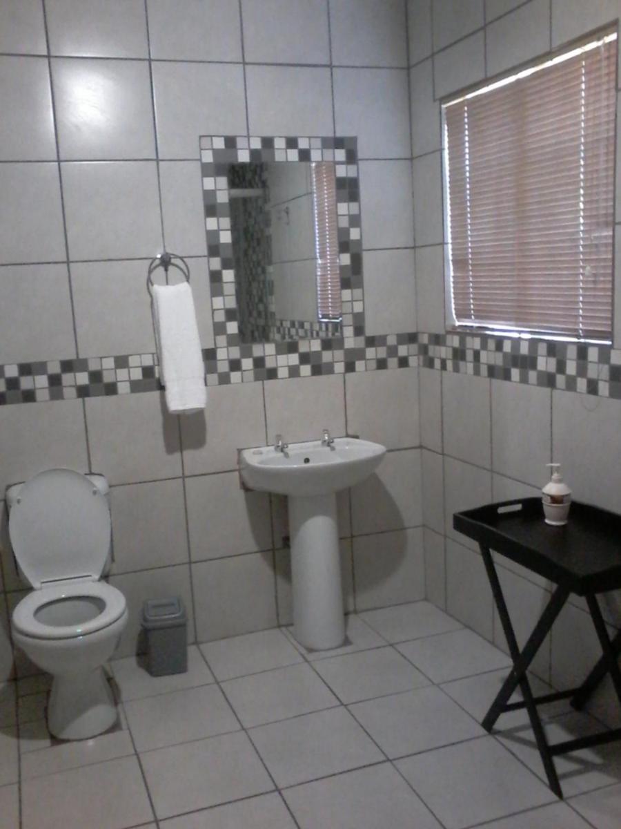 Photo 49
