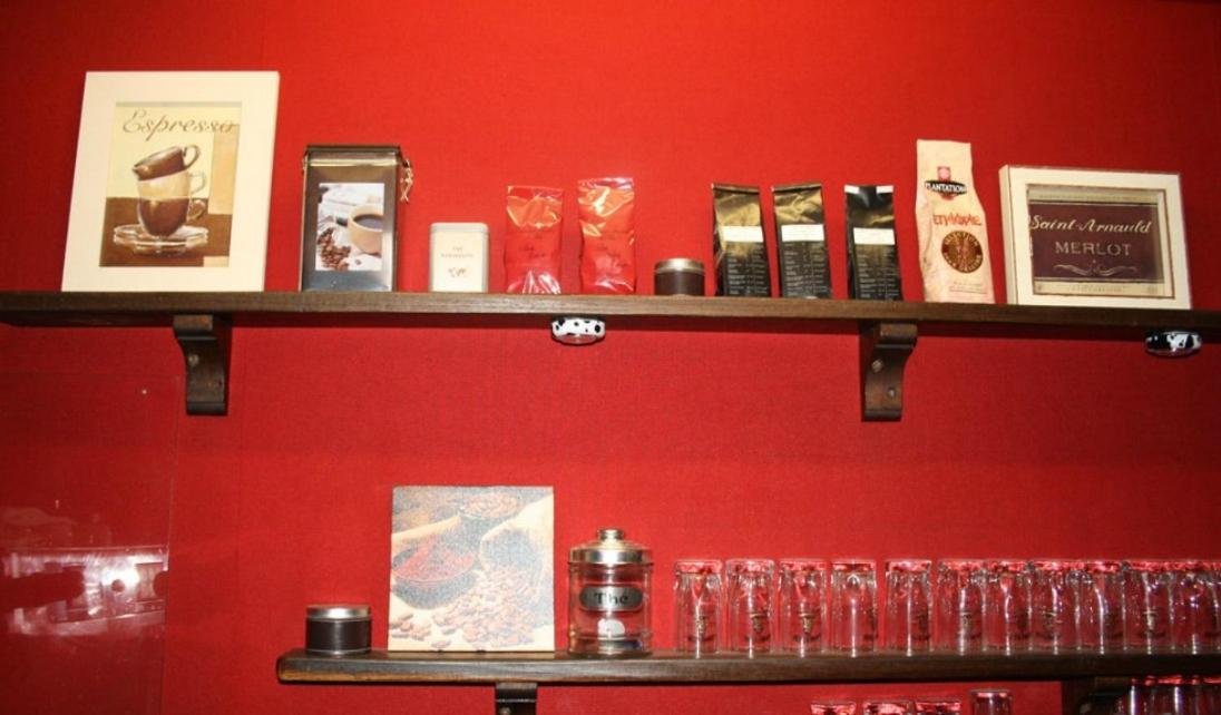 bar