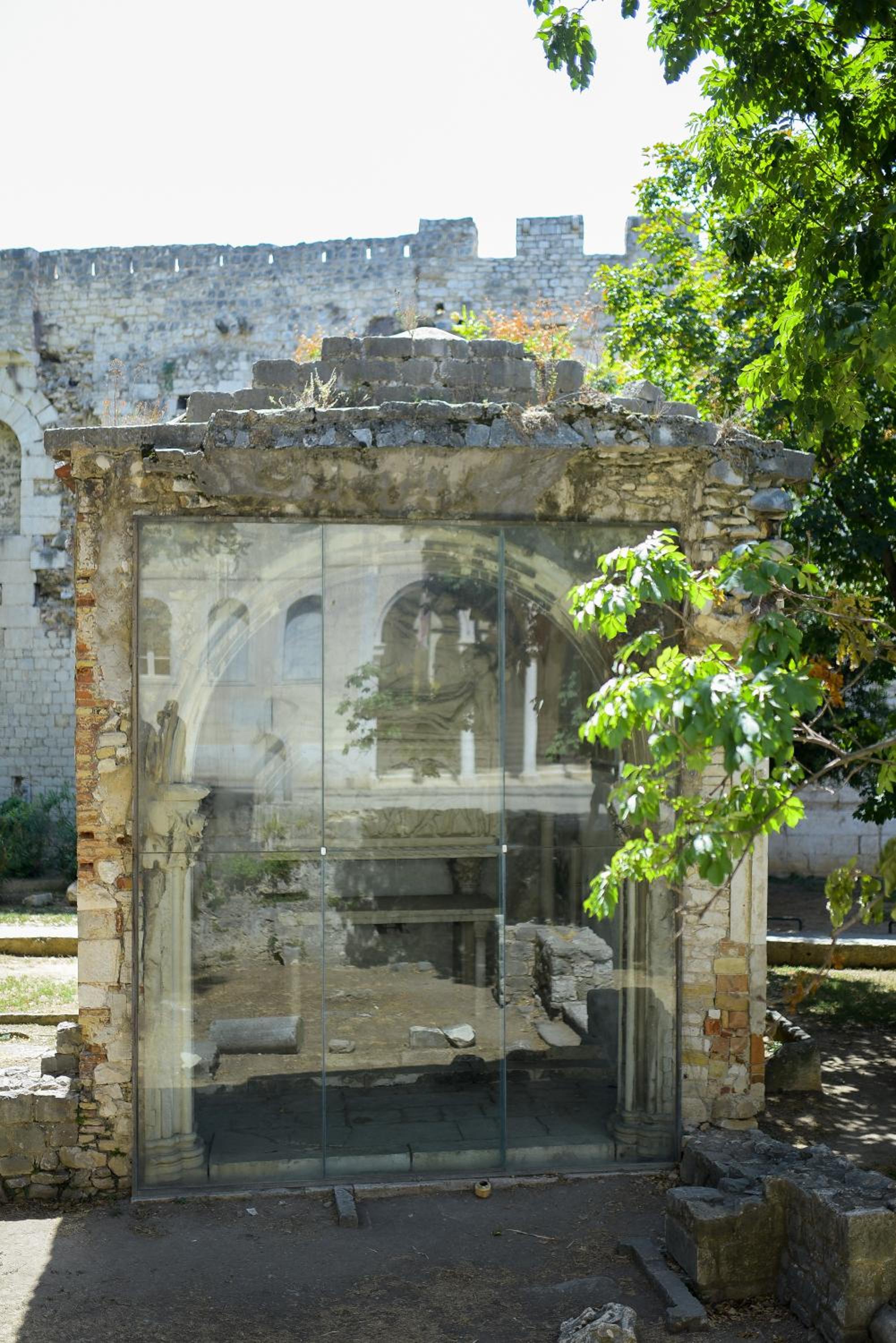 Photo 31