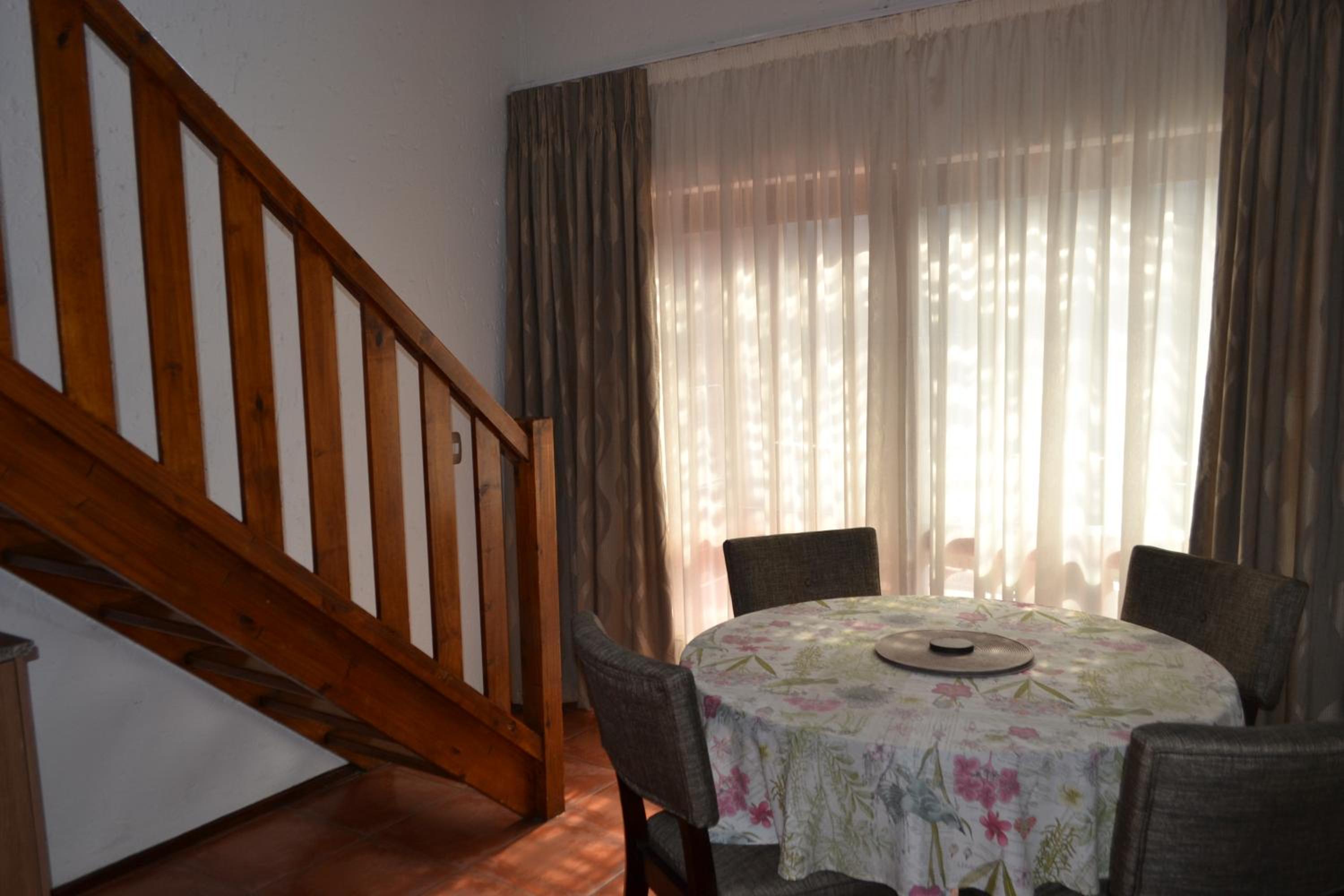 Alendo Apartments