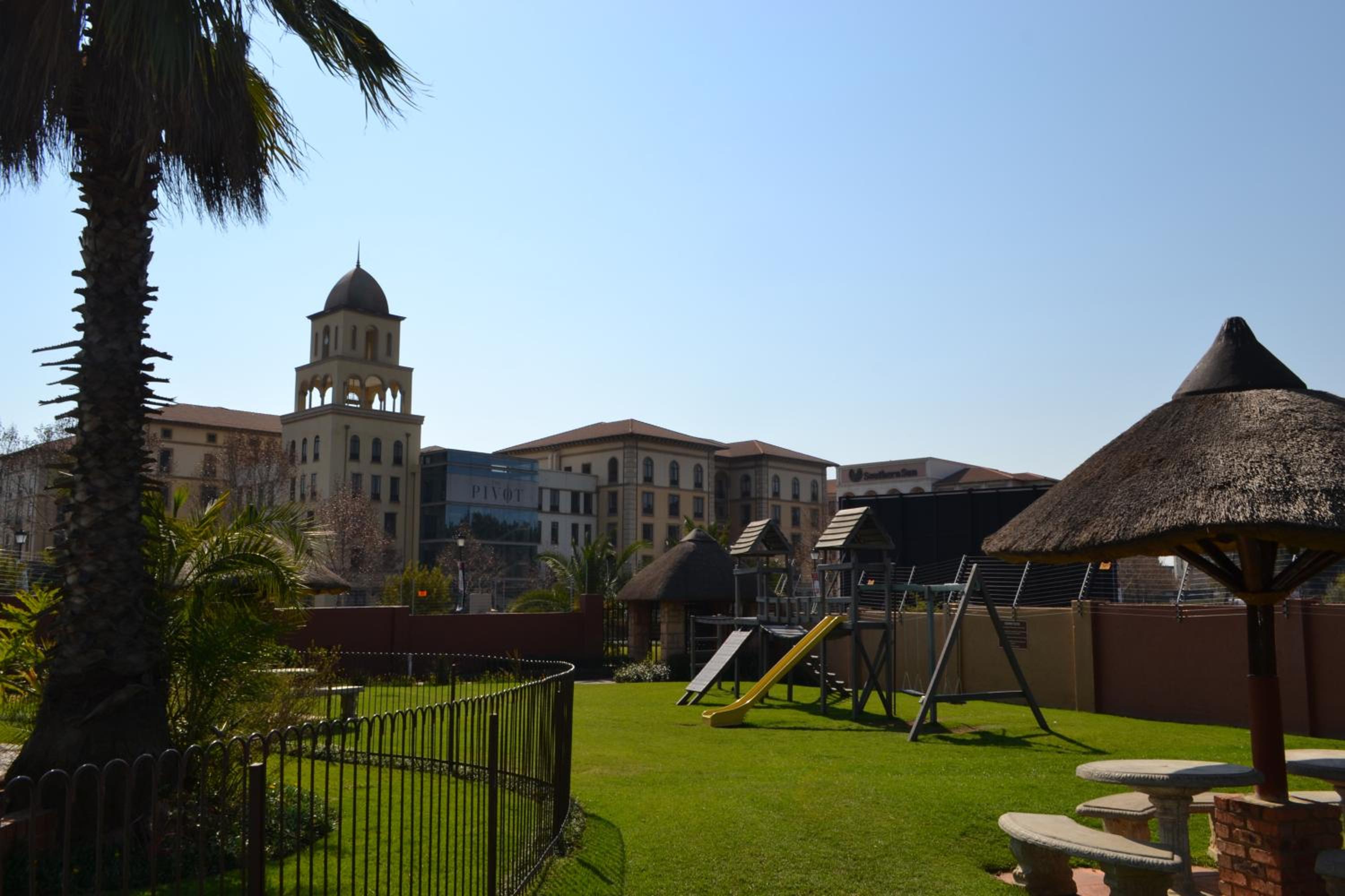 Alendo Apartments