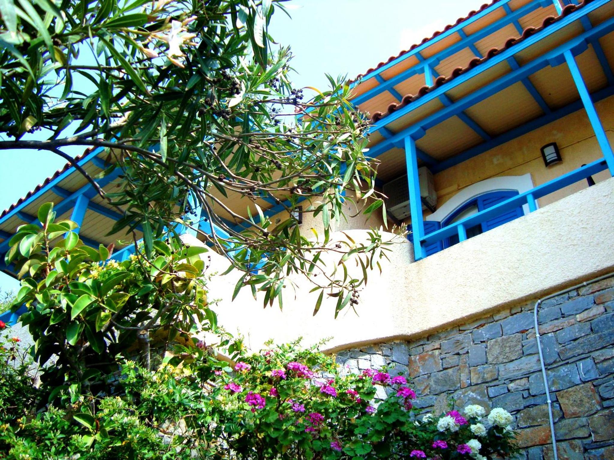 Corina Apartments , Corina 2-studios