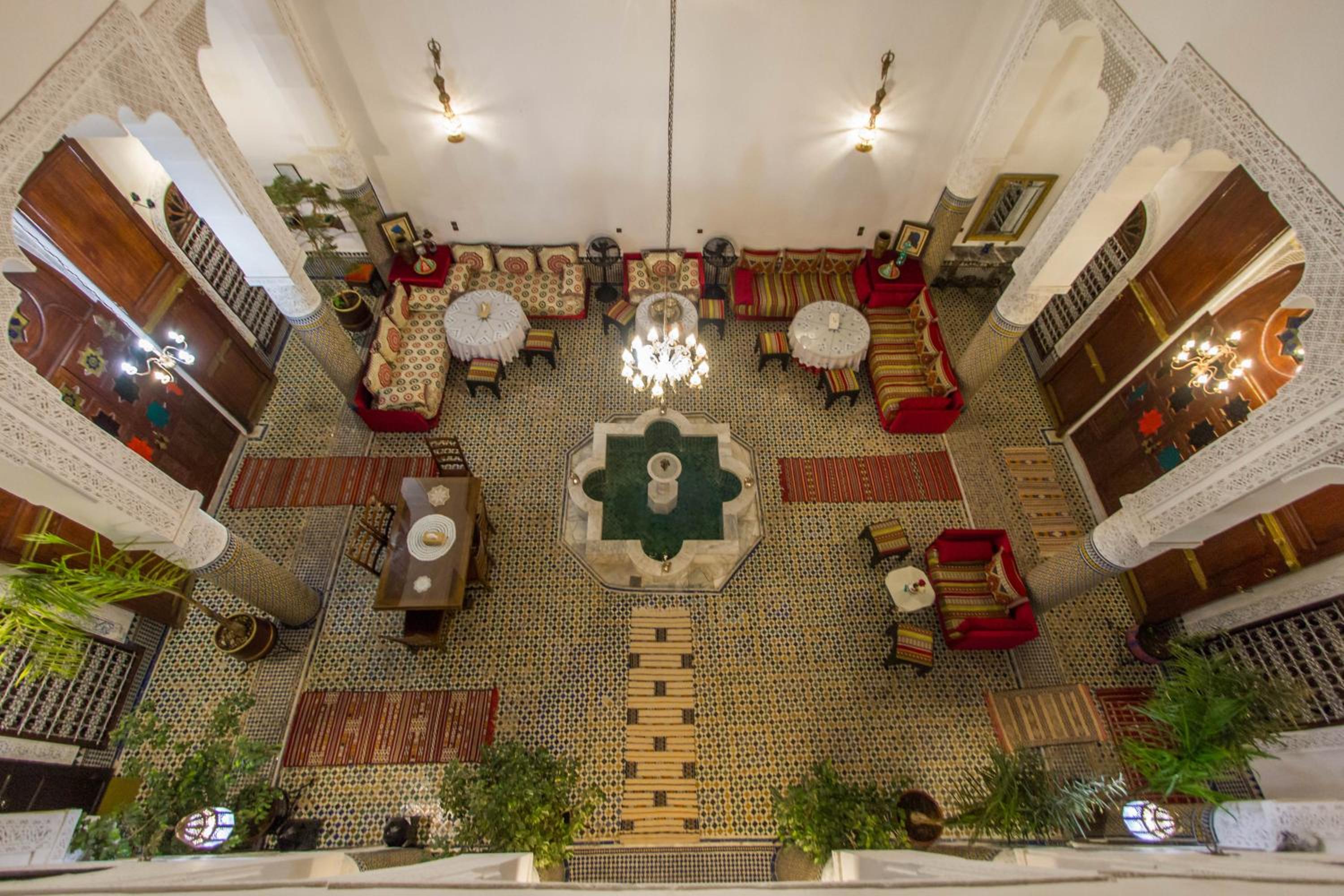 lounge