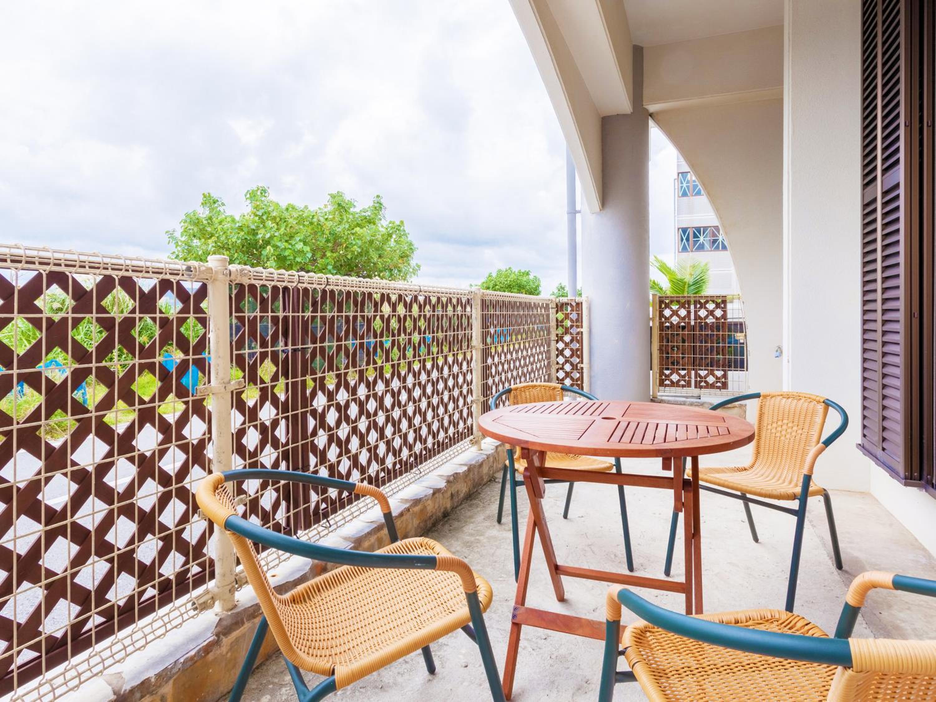 Kariyushi Condominium Resort Sea Side House