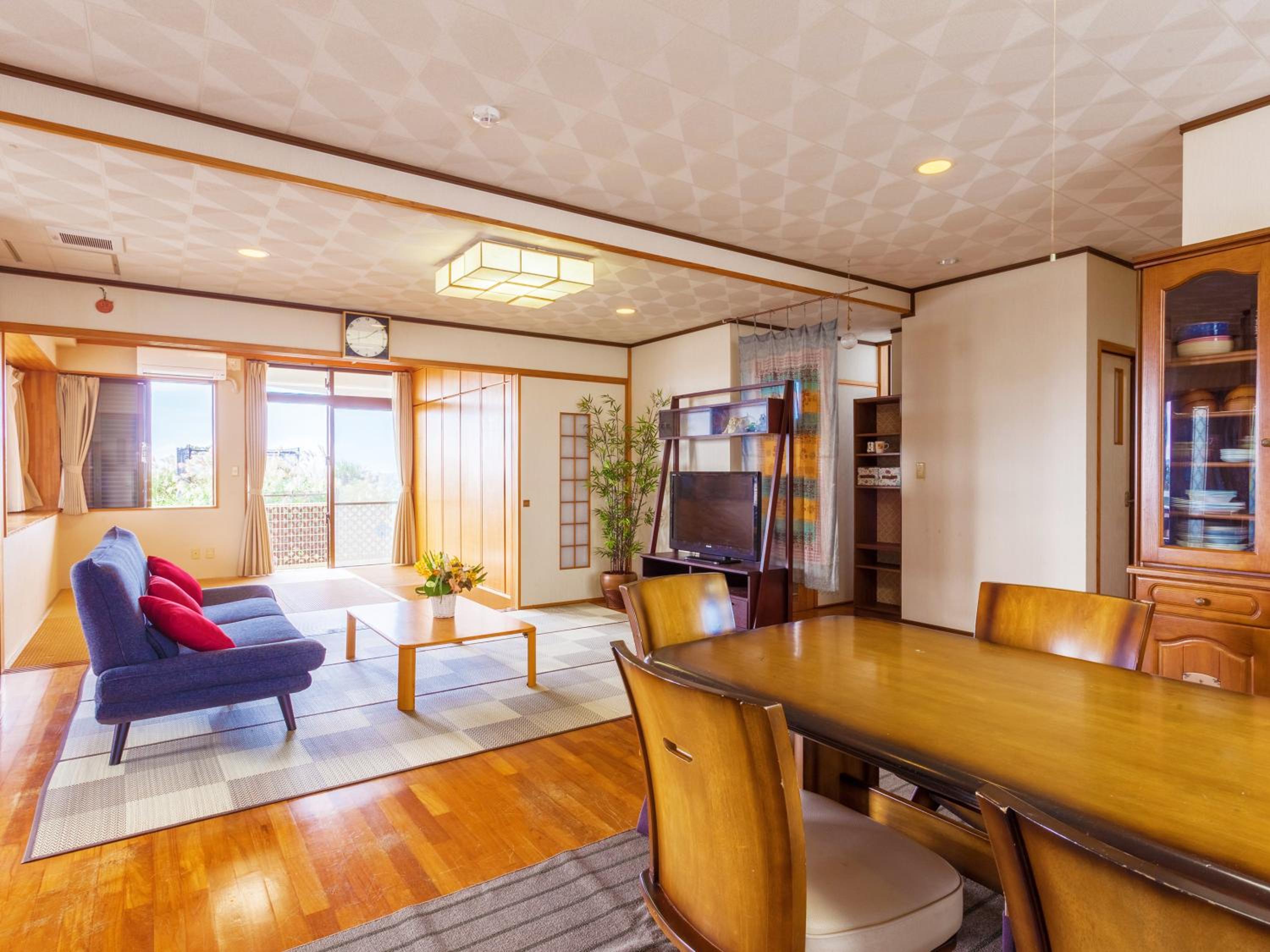 Kariyushi Condominium Resort Sea Side House