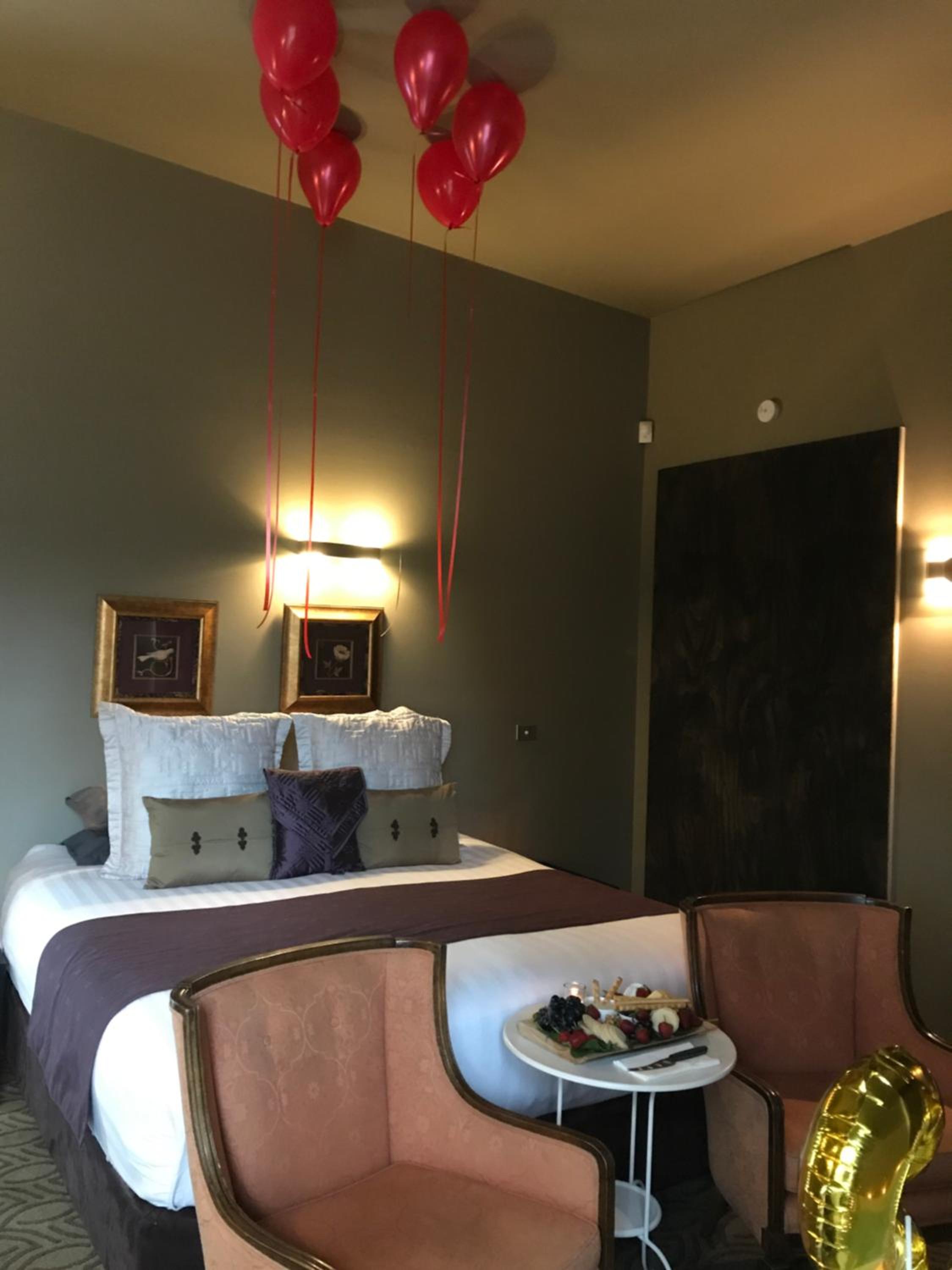 hotel room