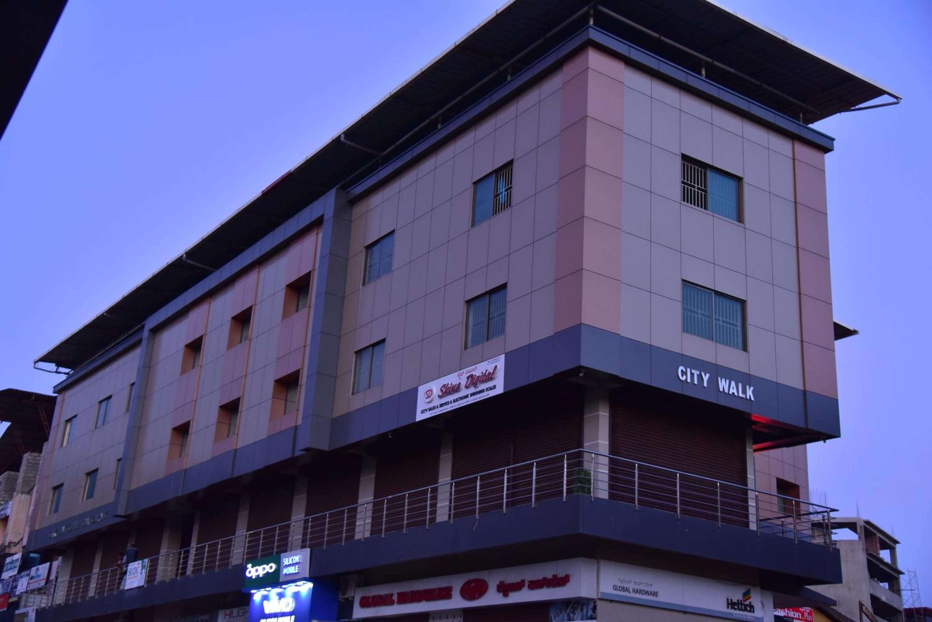 Hotel Citywalk Residency