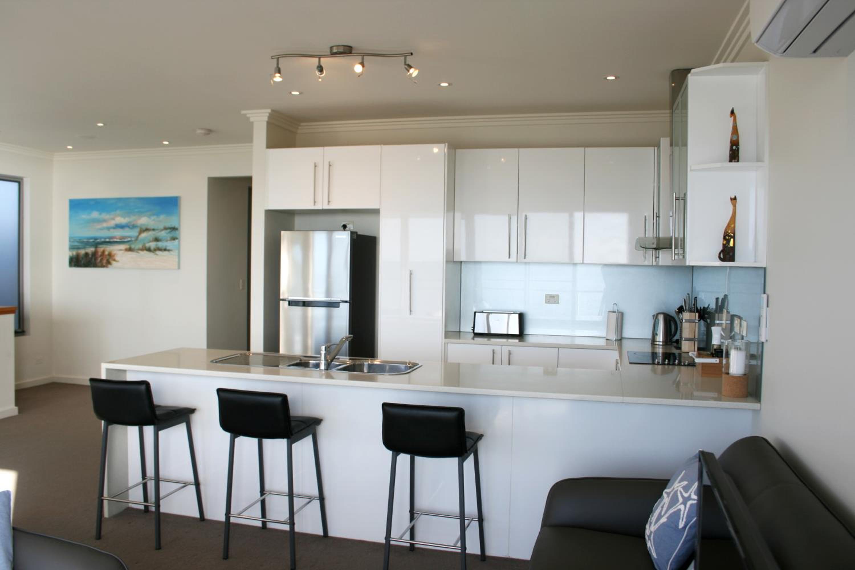 Penneshaw Oceanview Apartments