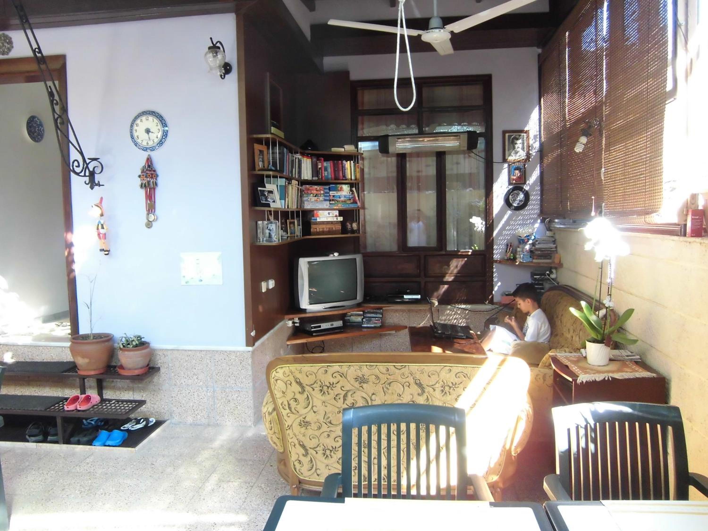 Sultan Pension - Image 18