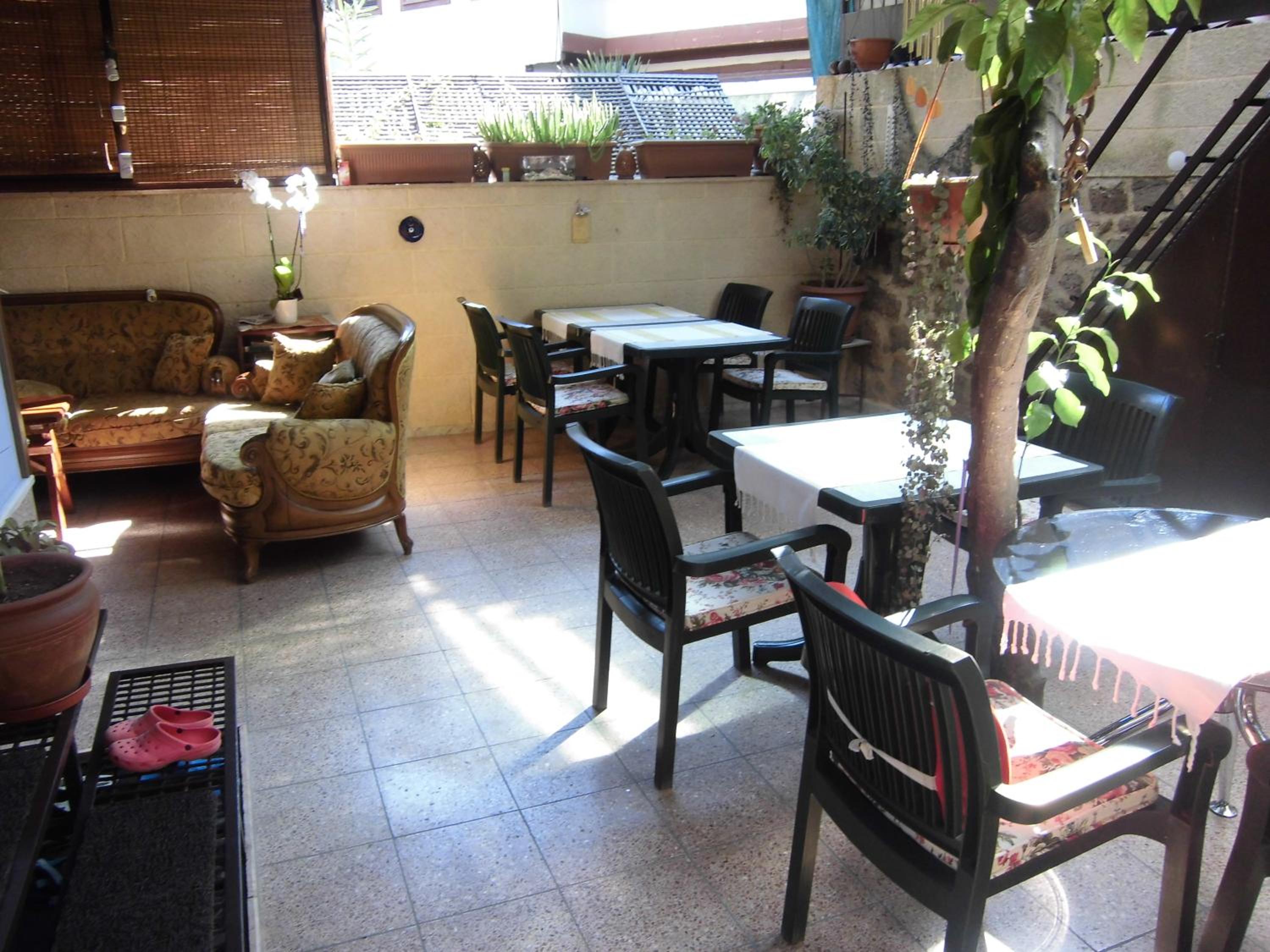 Sultan Pension - Image 19