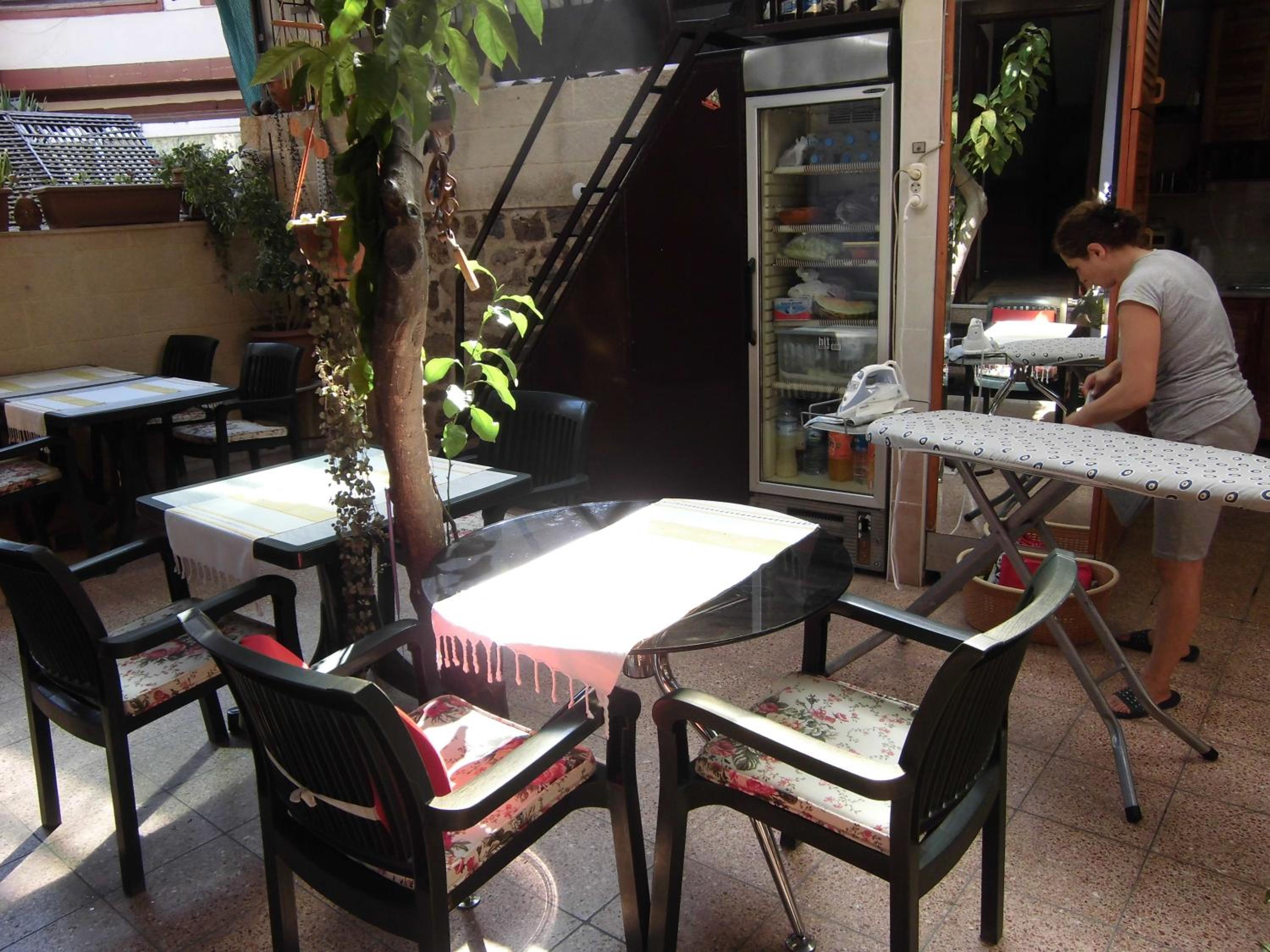 Sultan Pension - Image 25