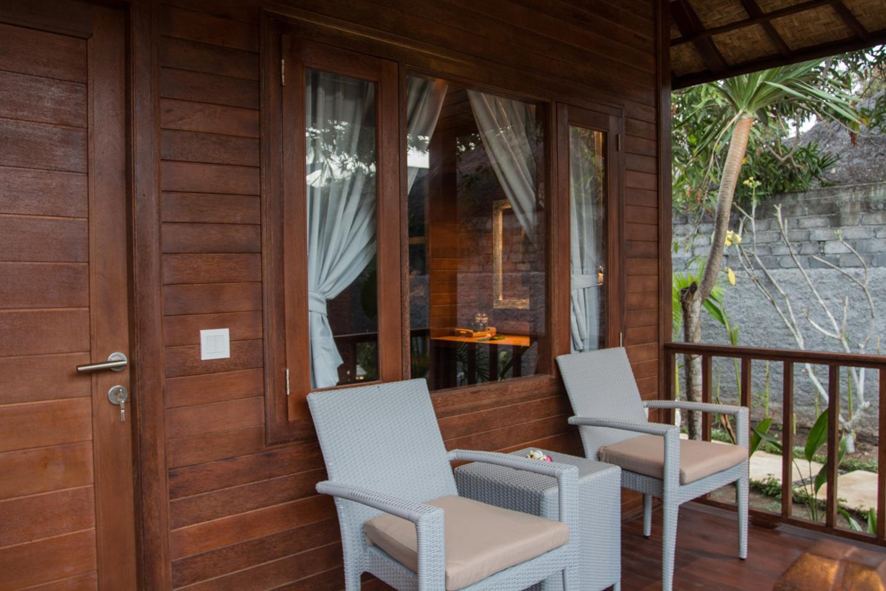 Seaside Huts Lembongan view 5