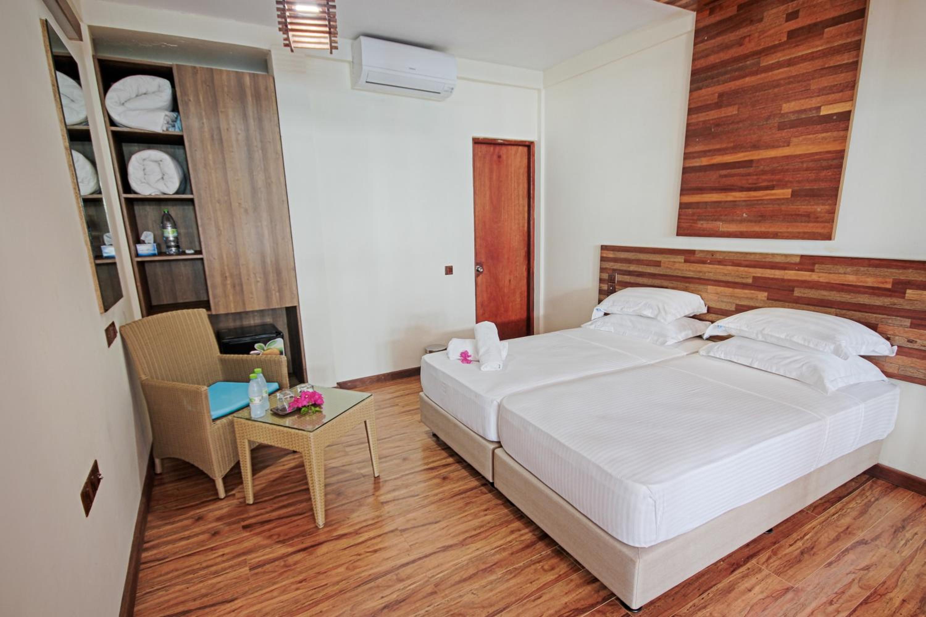 Kinan Retreat