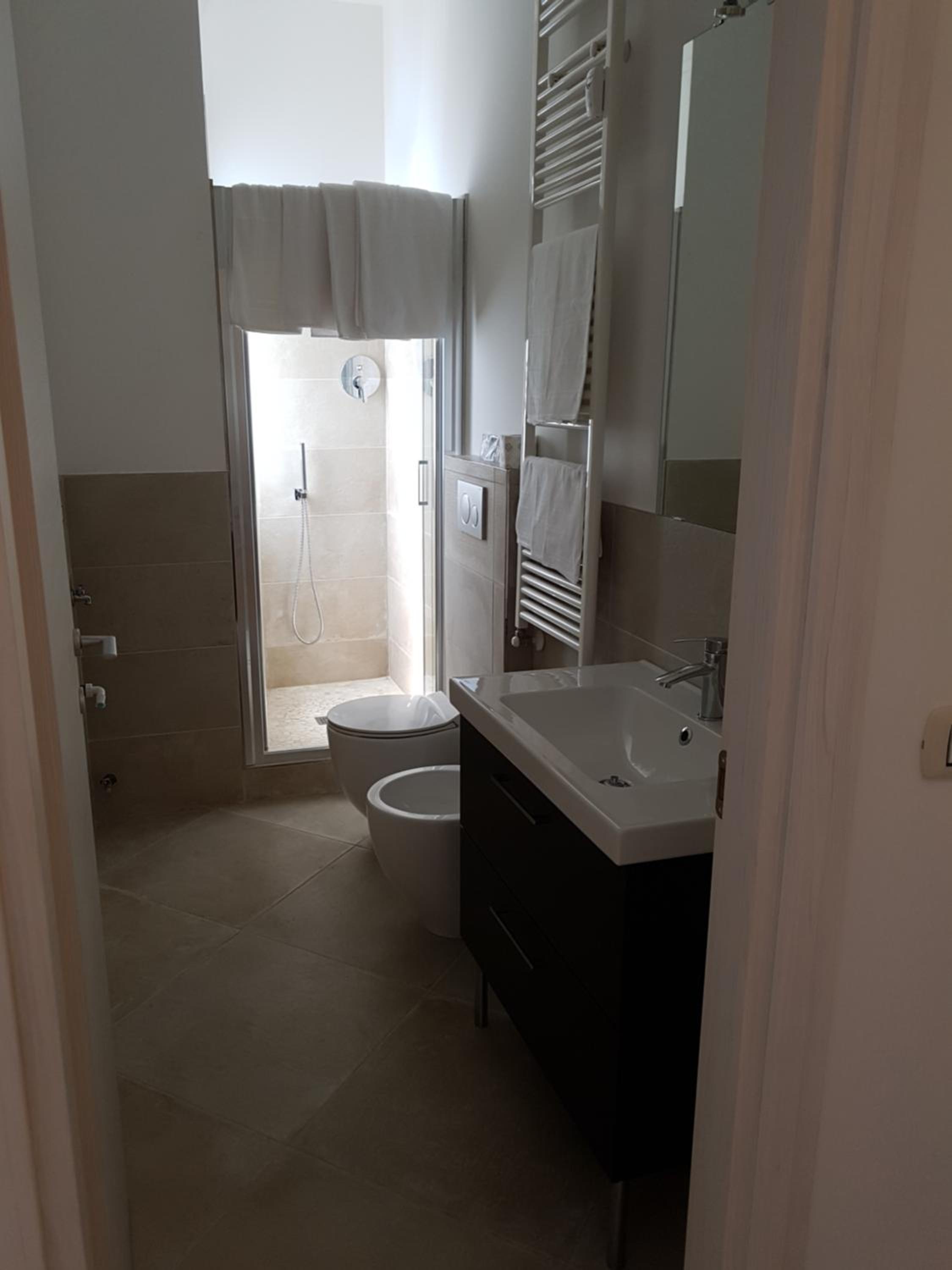 La Camera Bologna-Stazione Affittaly Rooms