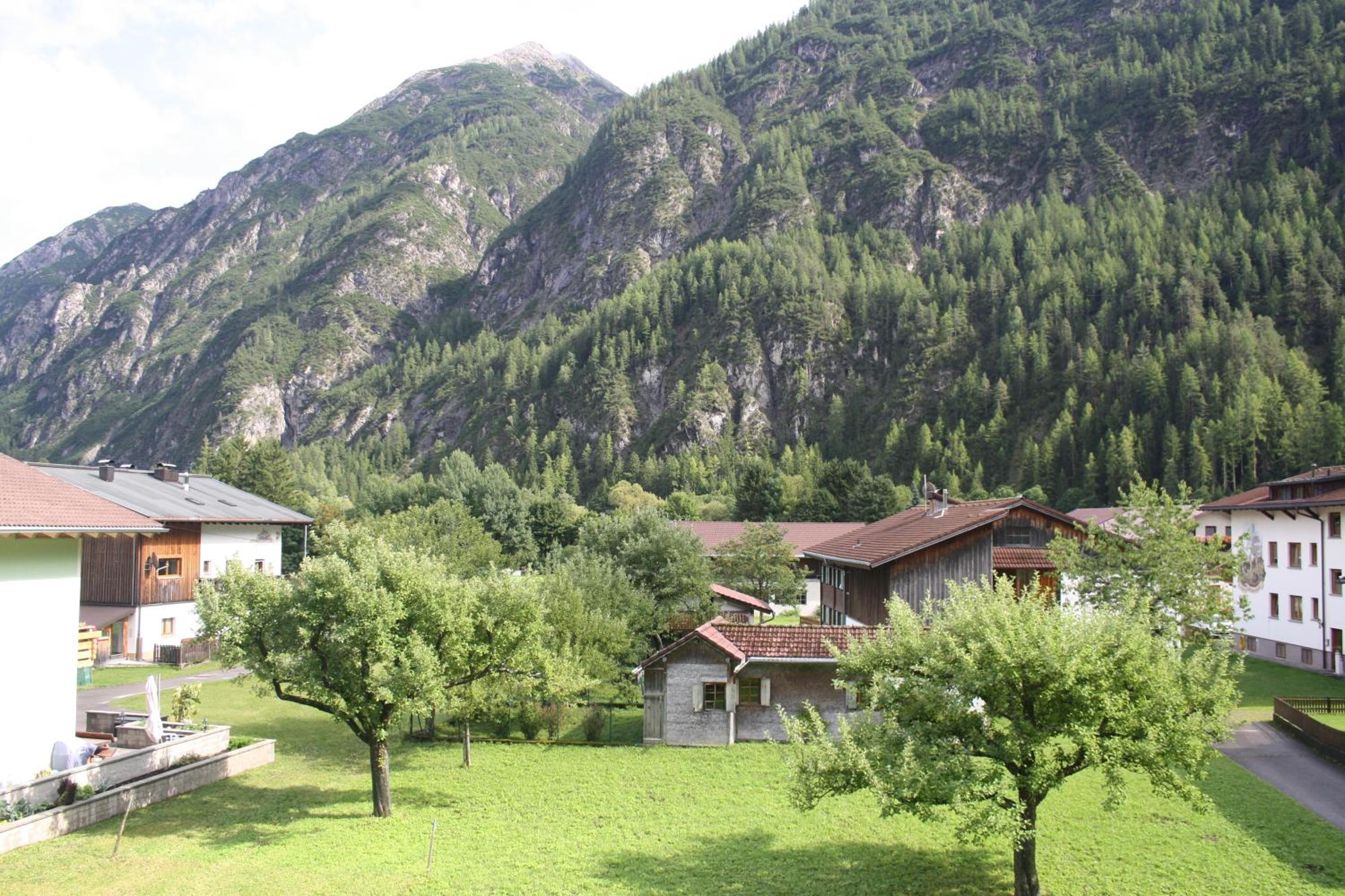 Photo 30