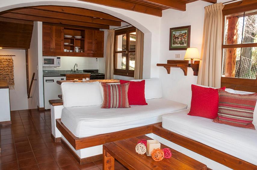 Pailahue Cabañas Lodge