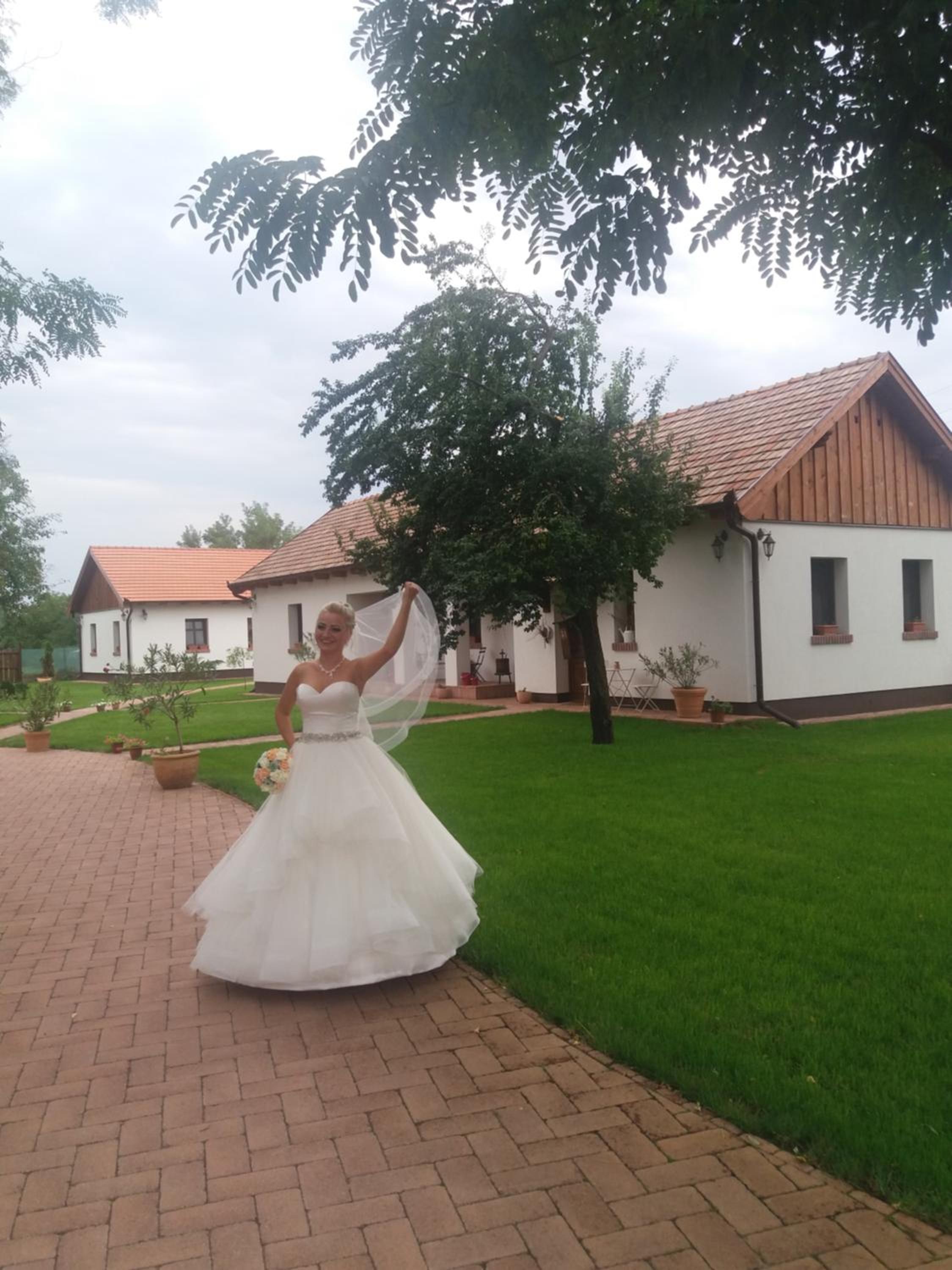 Photo 36