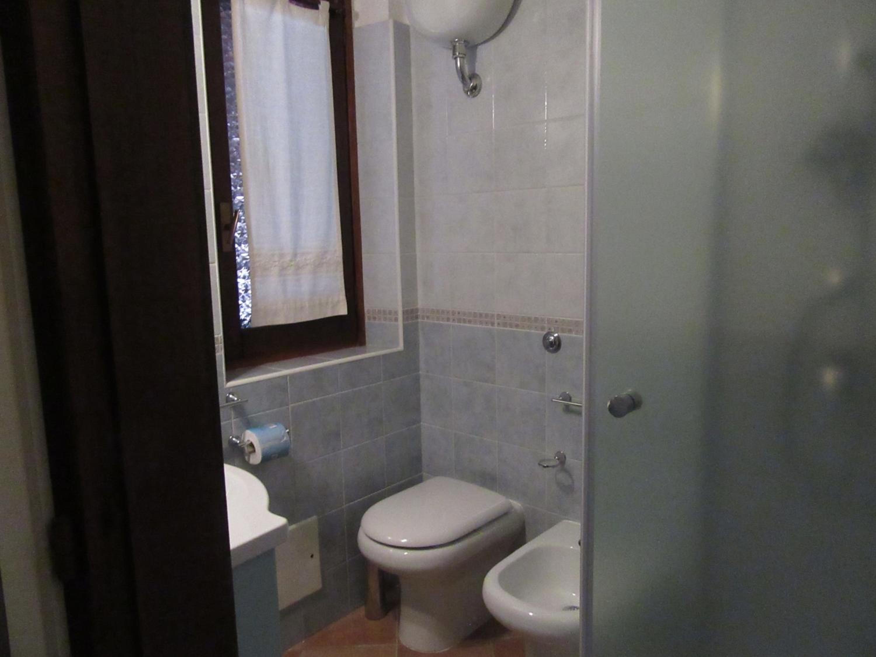 Photo 35