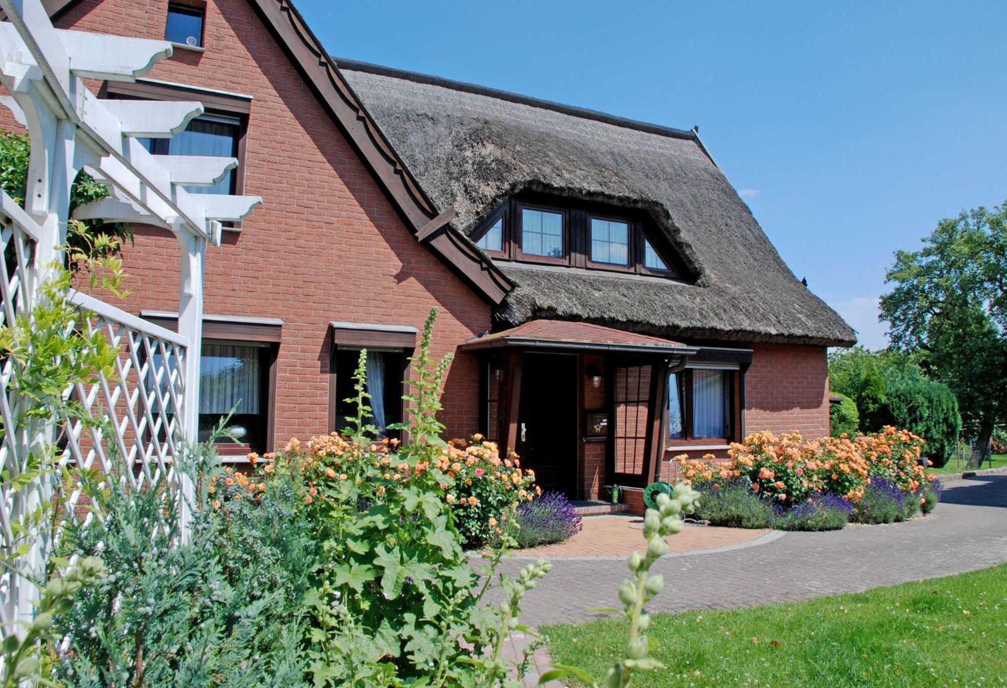 exklusives Ferienhaus untern Reetdach