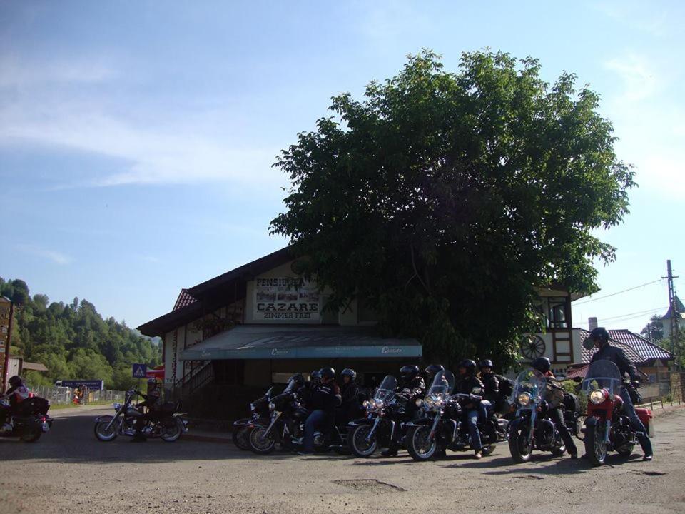 Photo 25