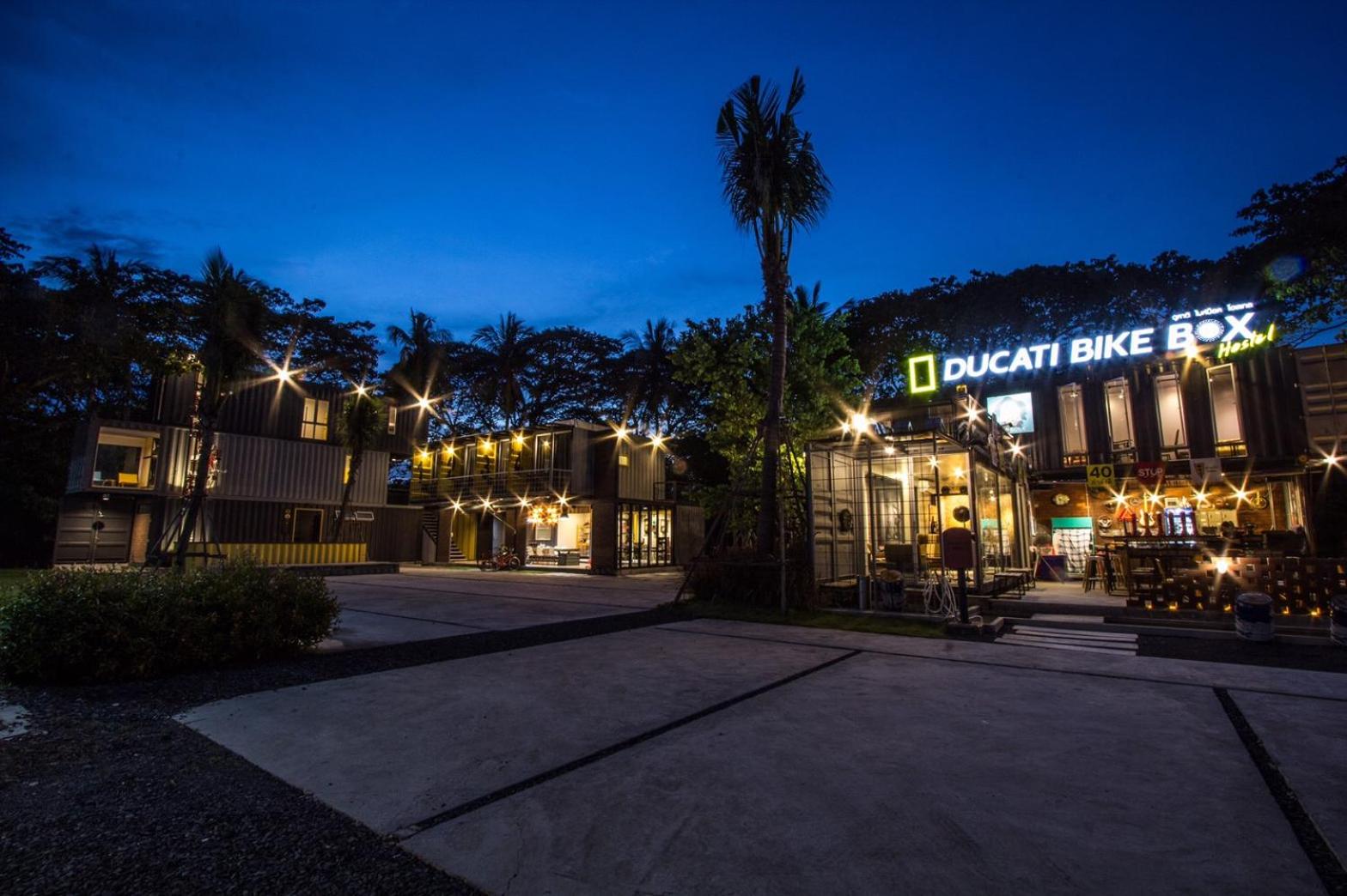 Ducati Bike Box Hotel