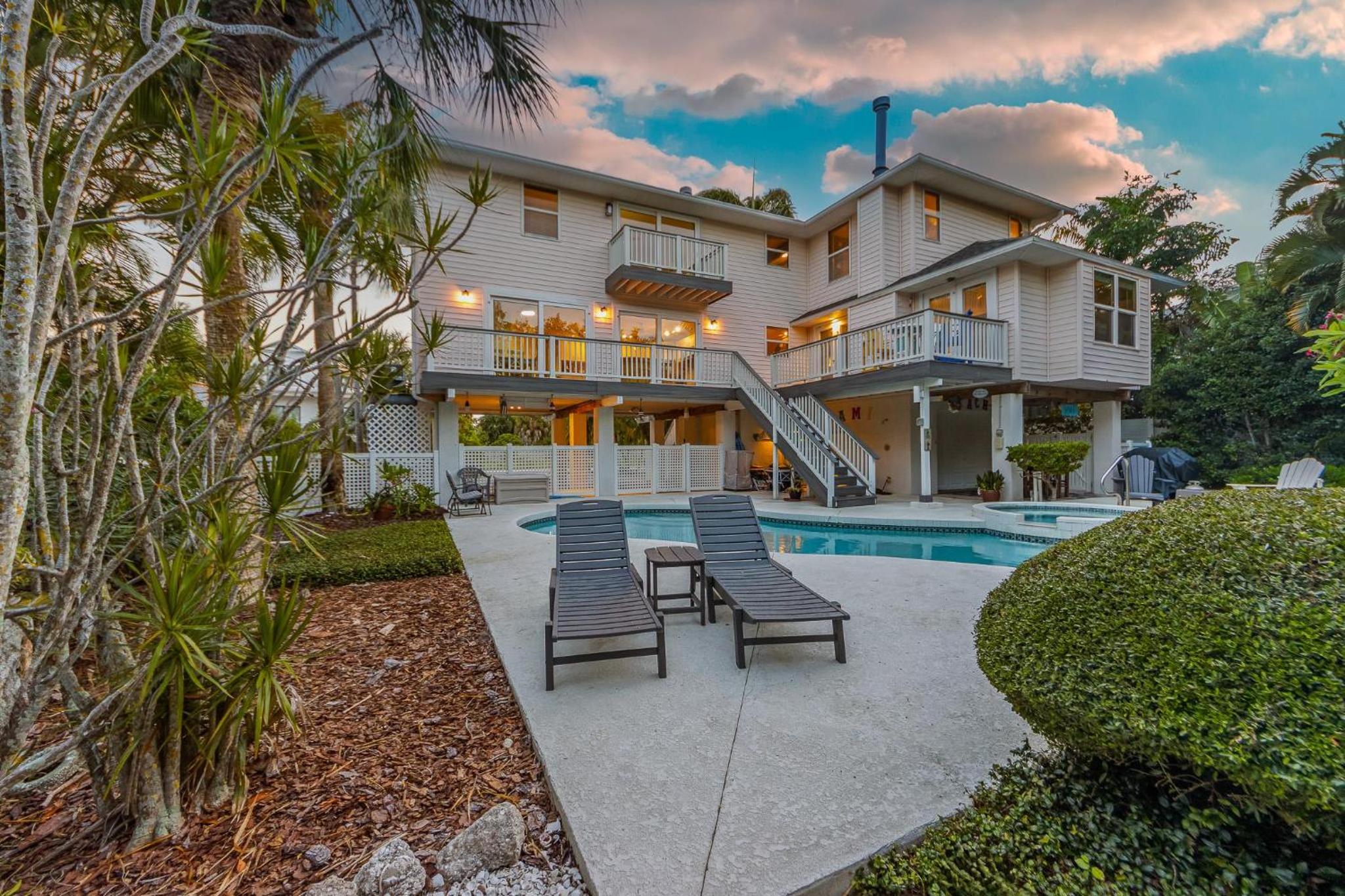 Tarpon Pointe