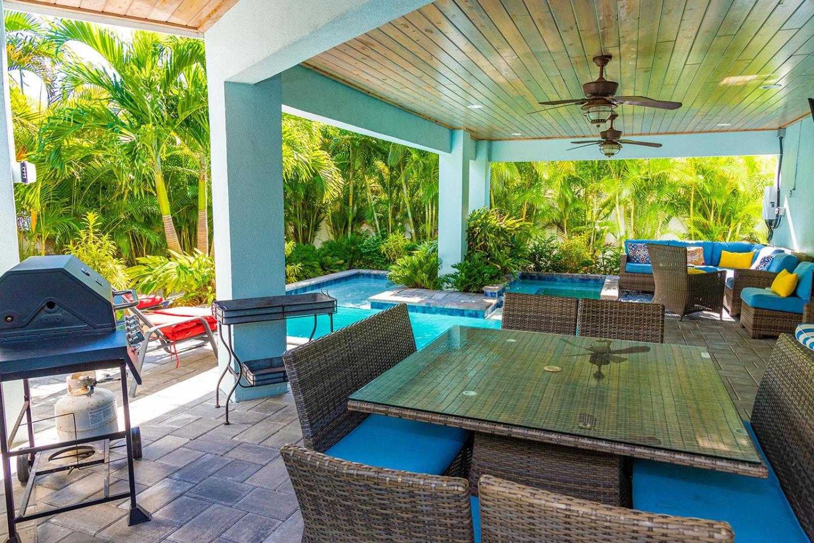 Tiki Beach