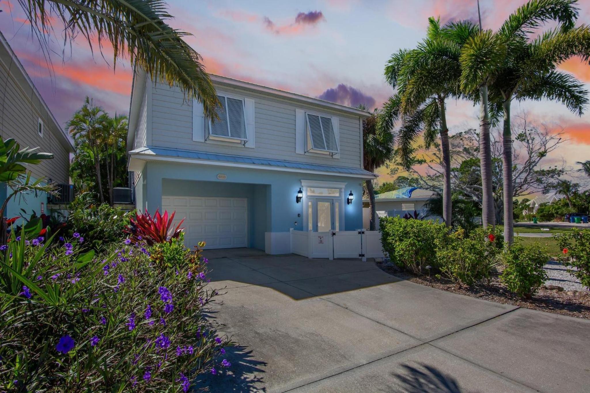 Castaway Cottage