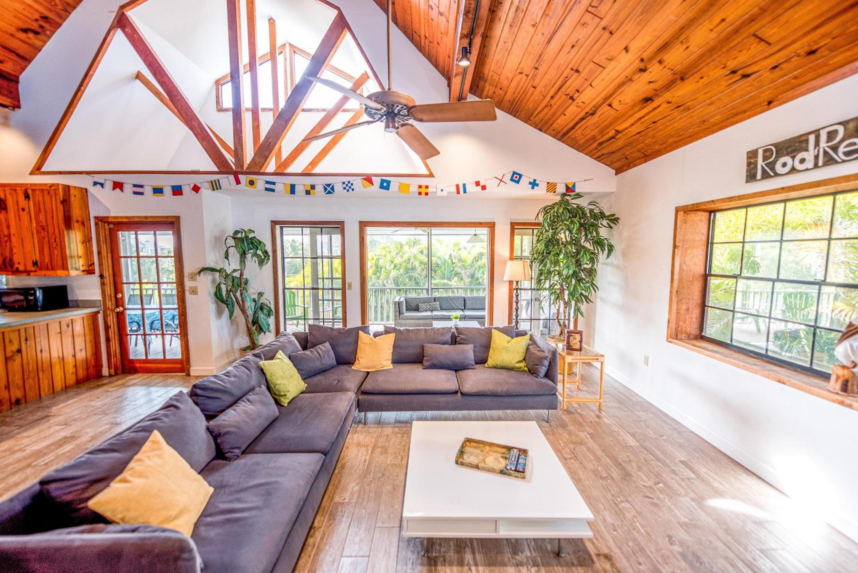 Tree Top Bungalow