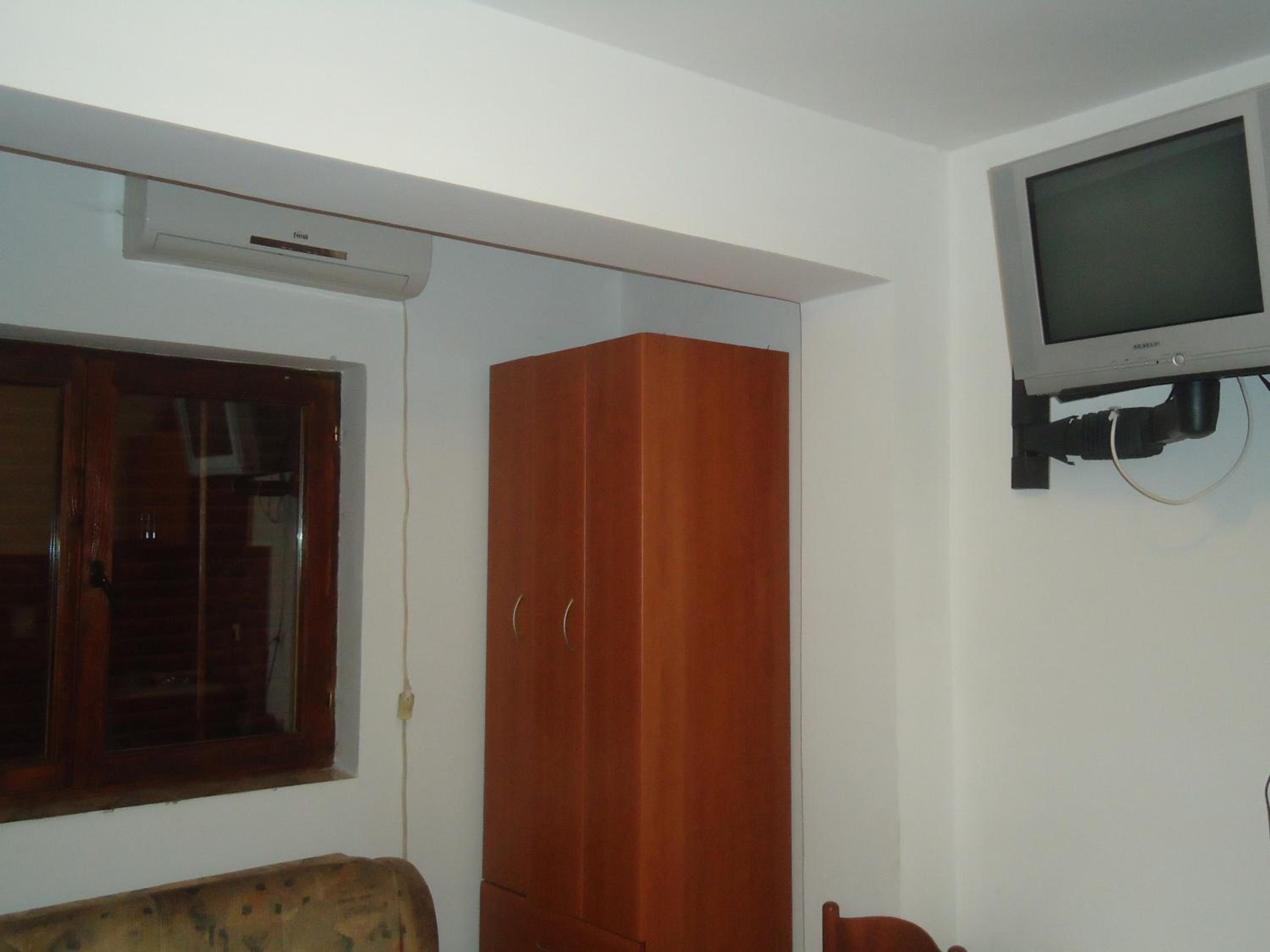Photo 38