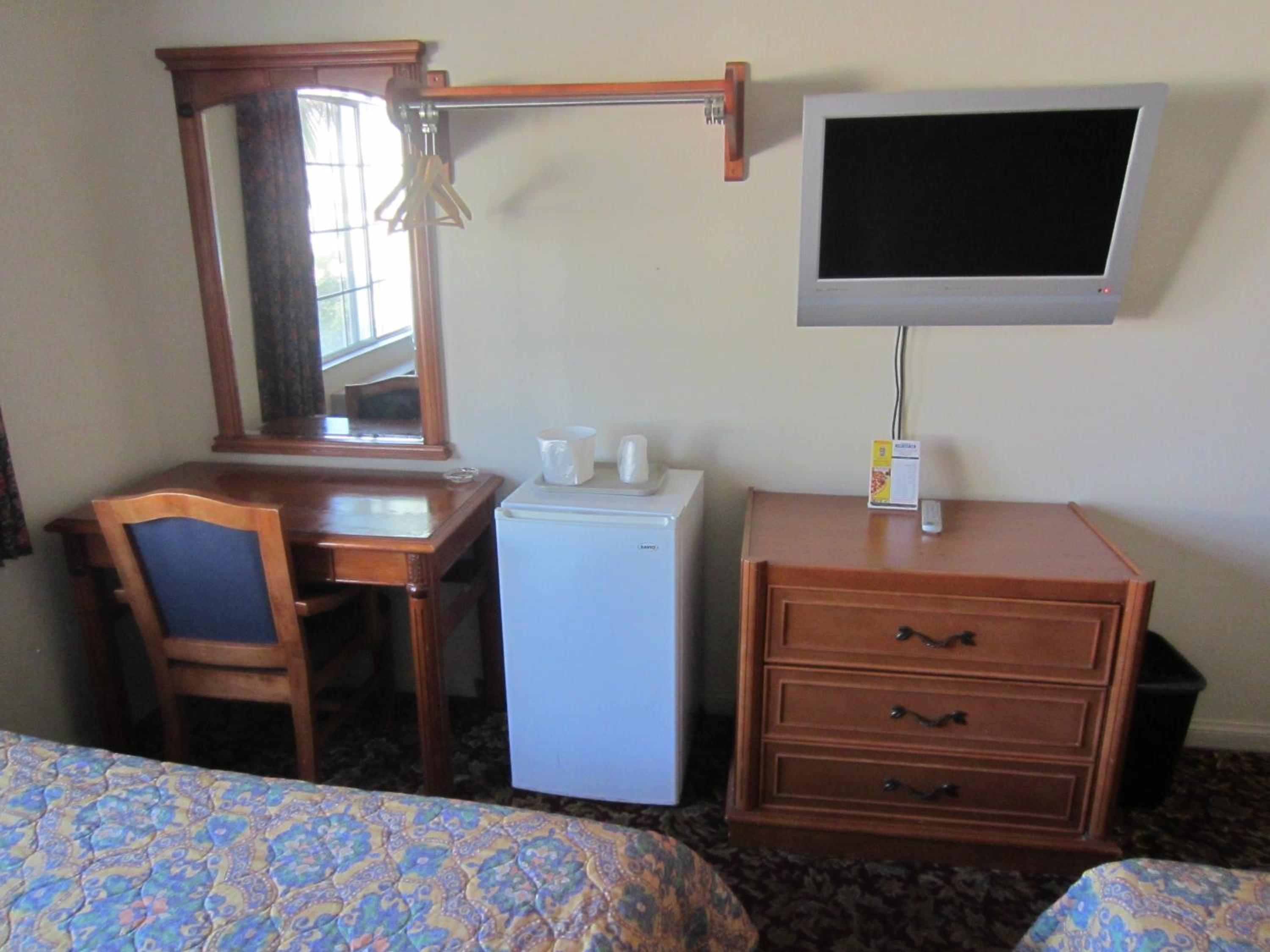 Starlight Inn Canoga Park
