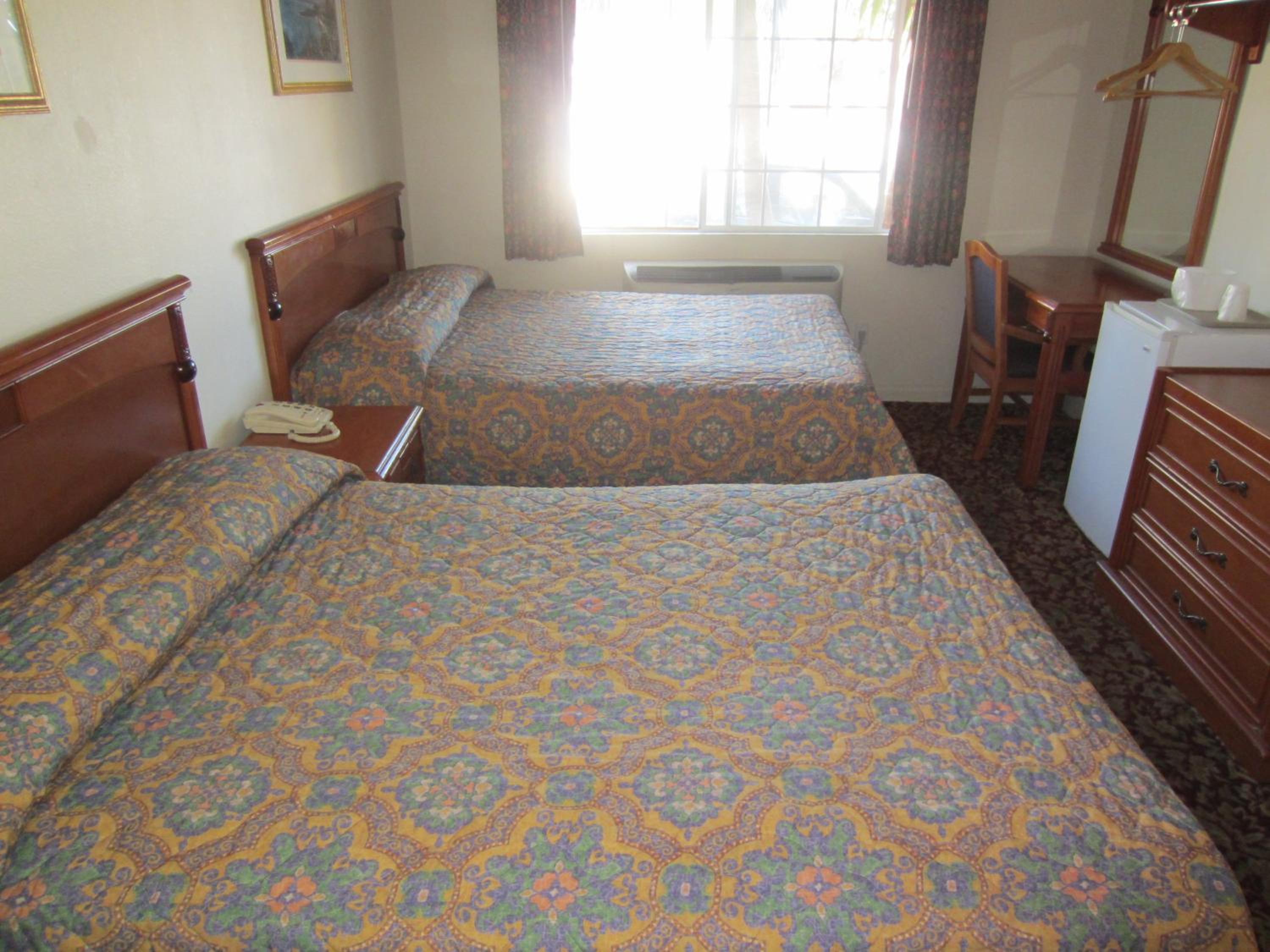 Starlight Inn Canoga Park