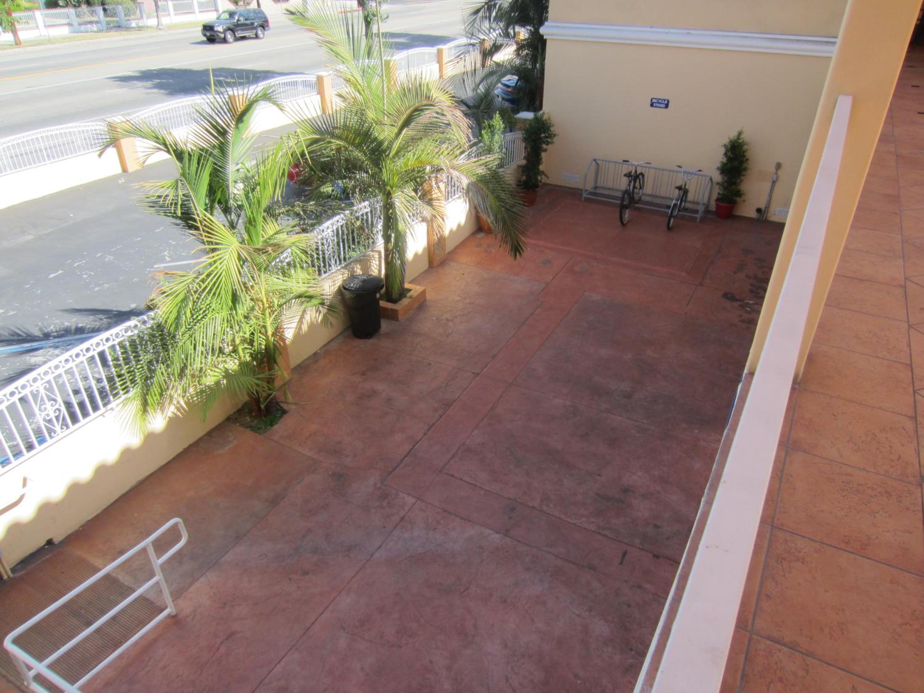 Starlight Inn Canoga Park