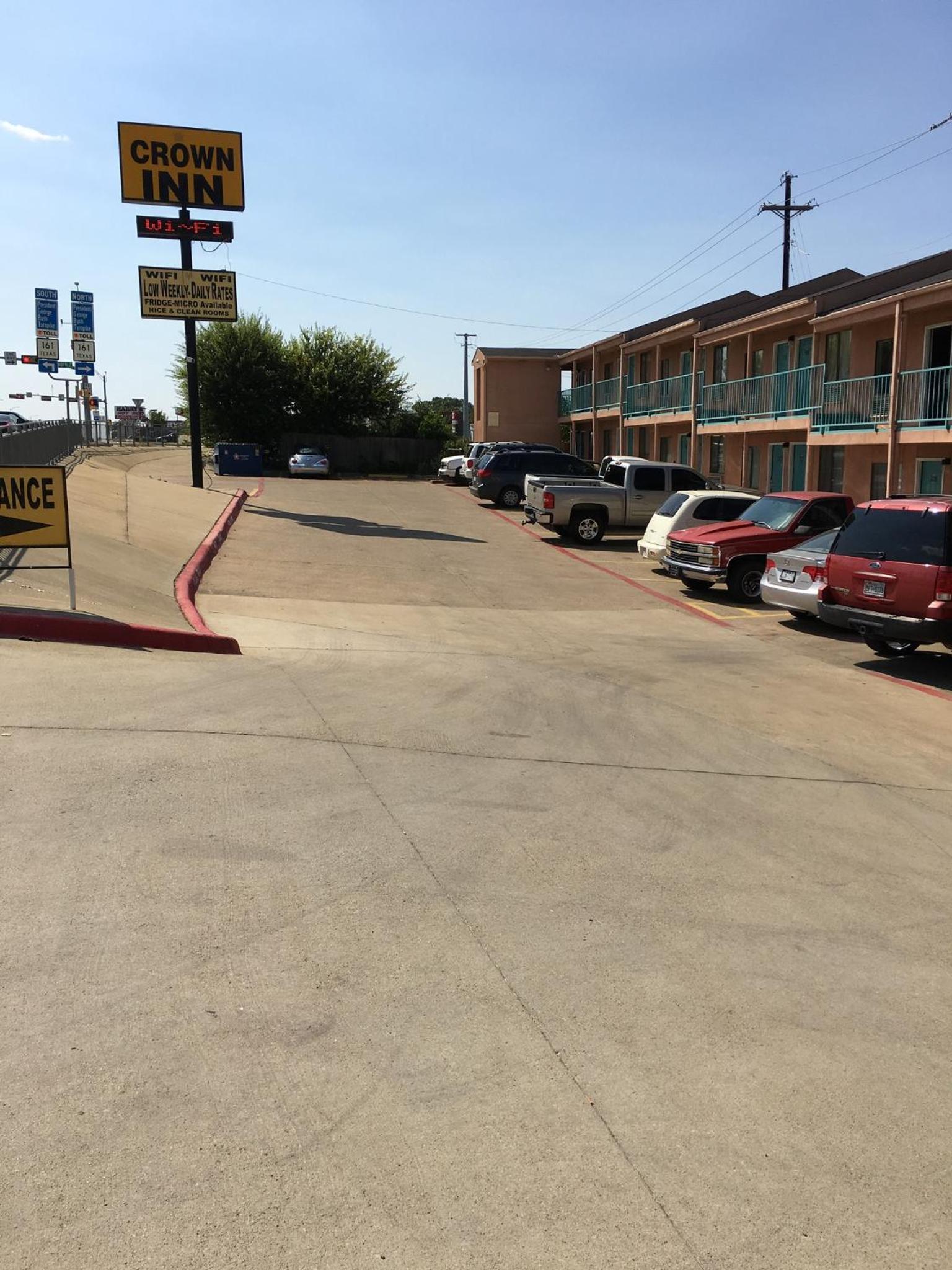 Crown Inn Grand Prairie view 2