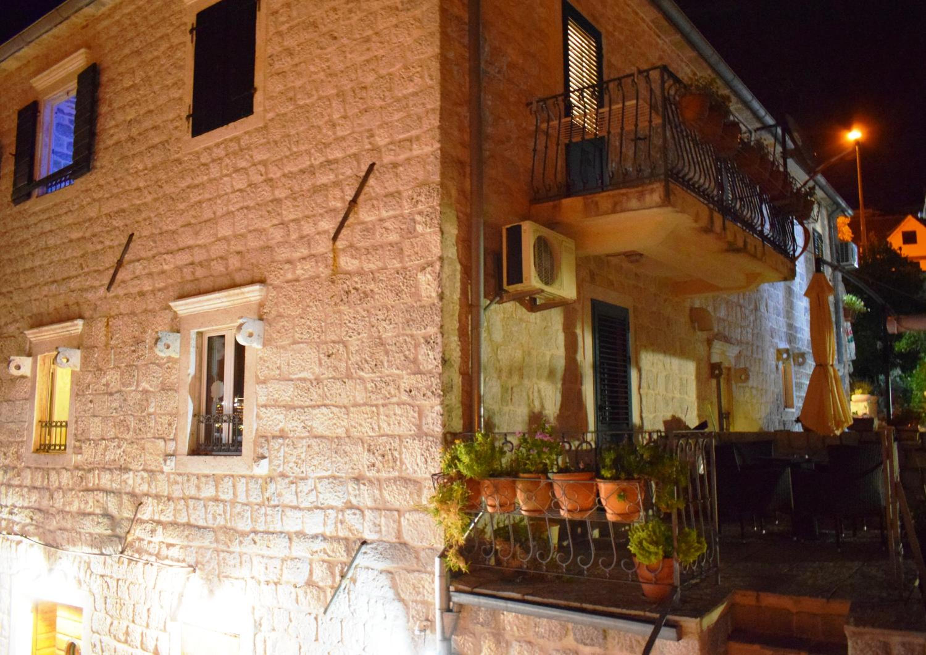 Captain's House in Dobrota