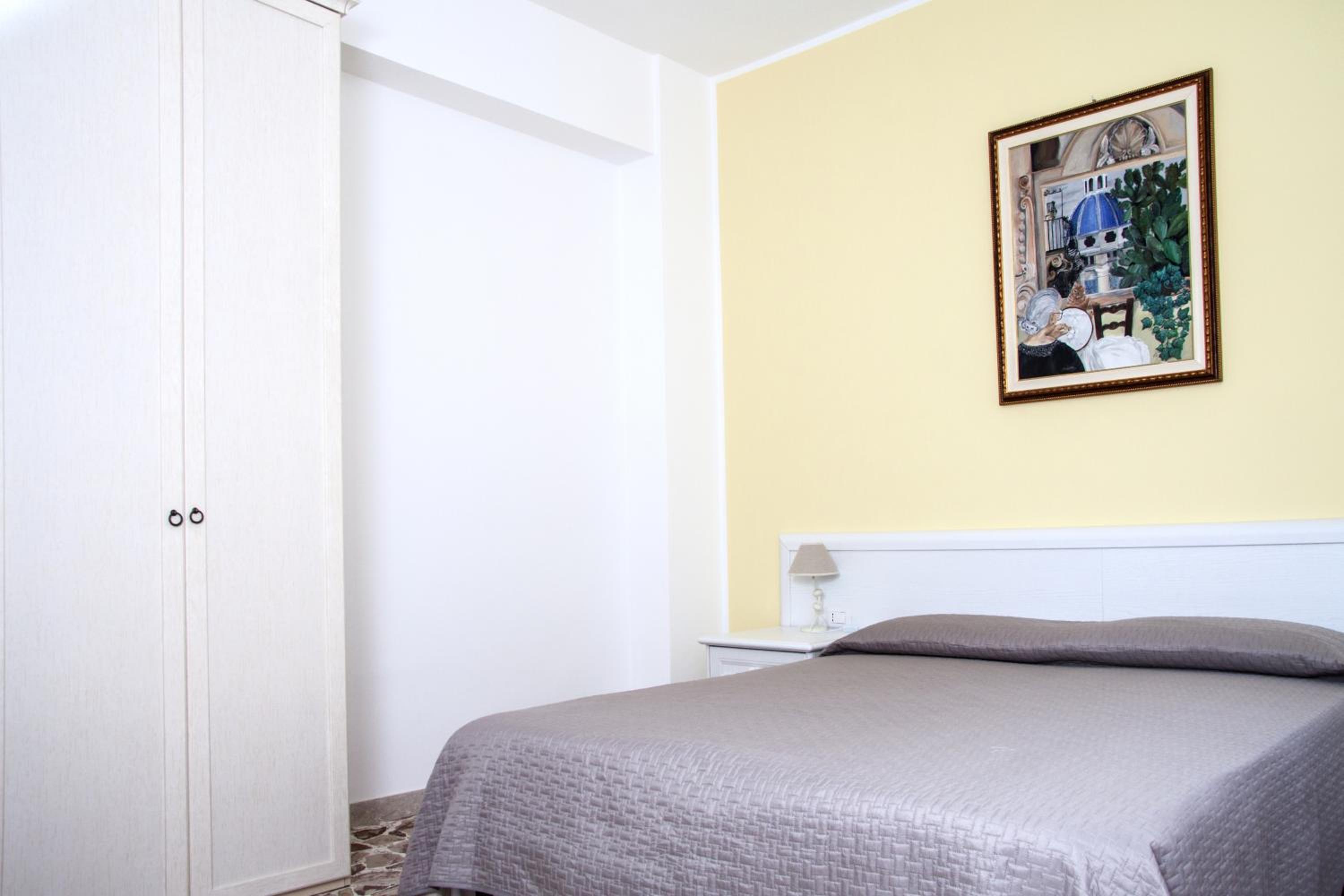 BFRAME Cornice Barocca en Ragusa — hotel room