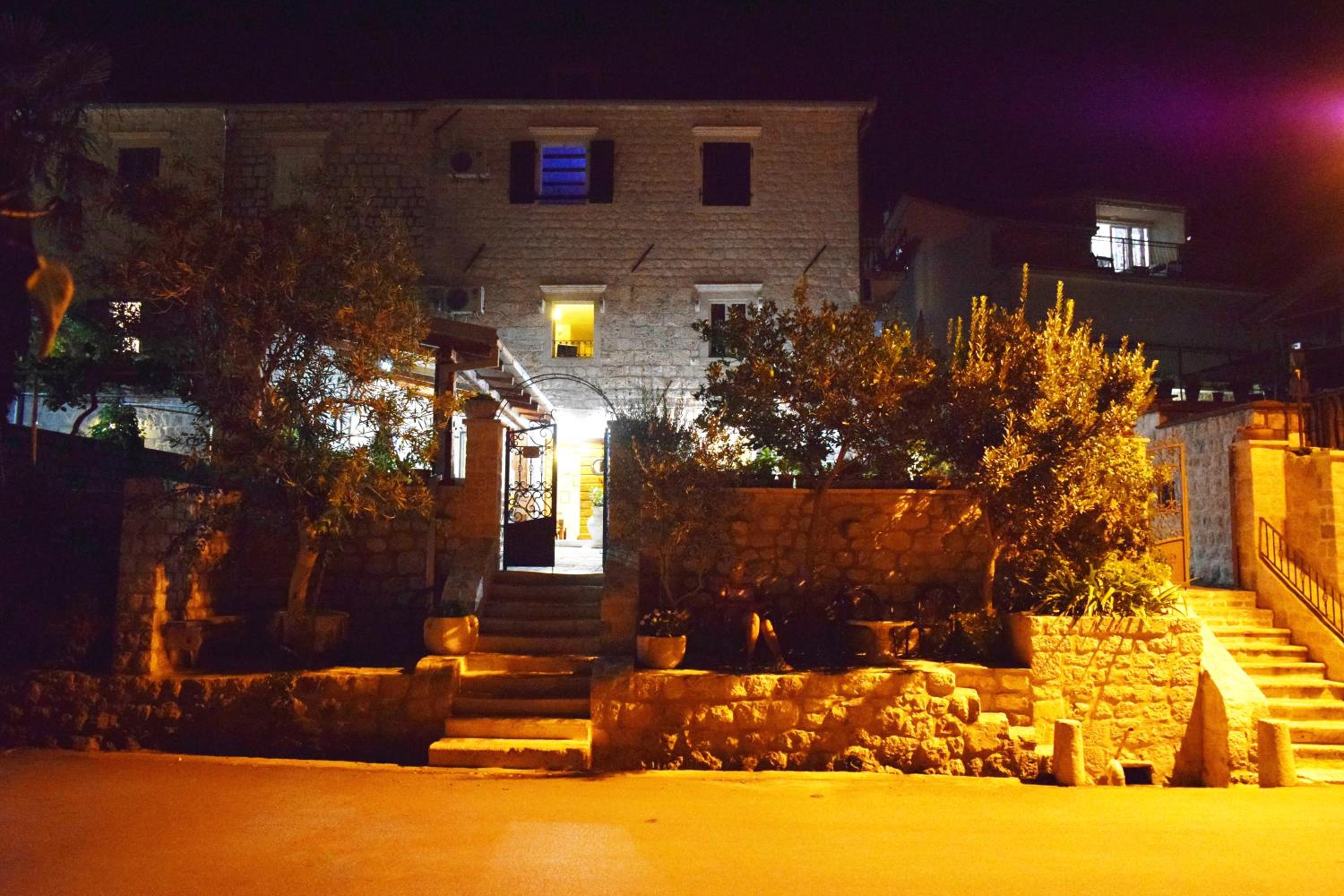 Captain's House in Dobrota