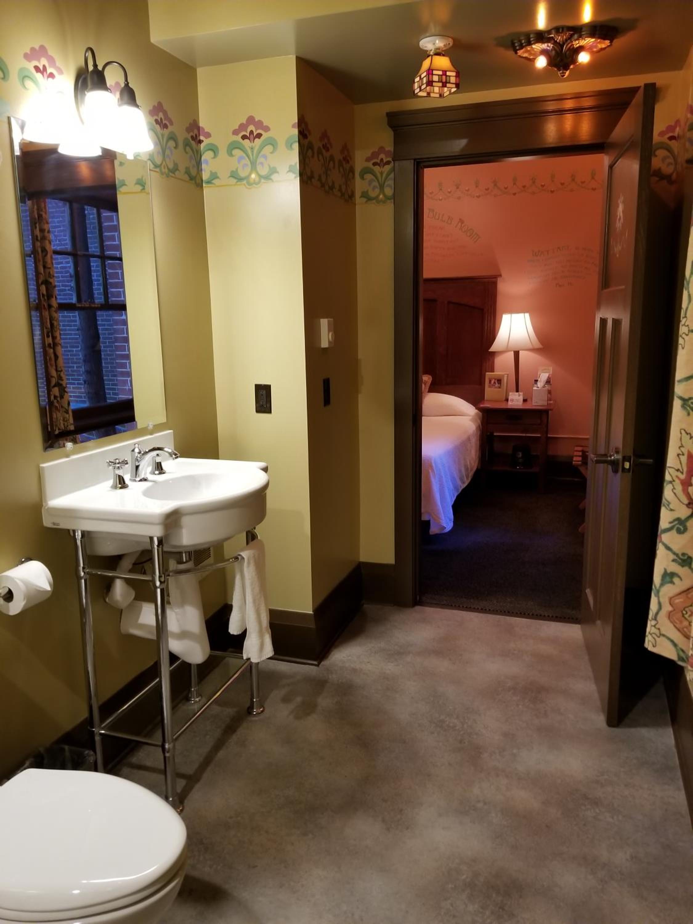McMenamins Grand Lodge