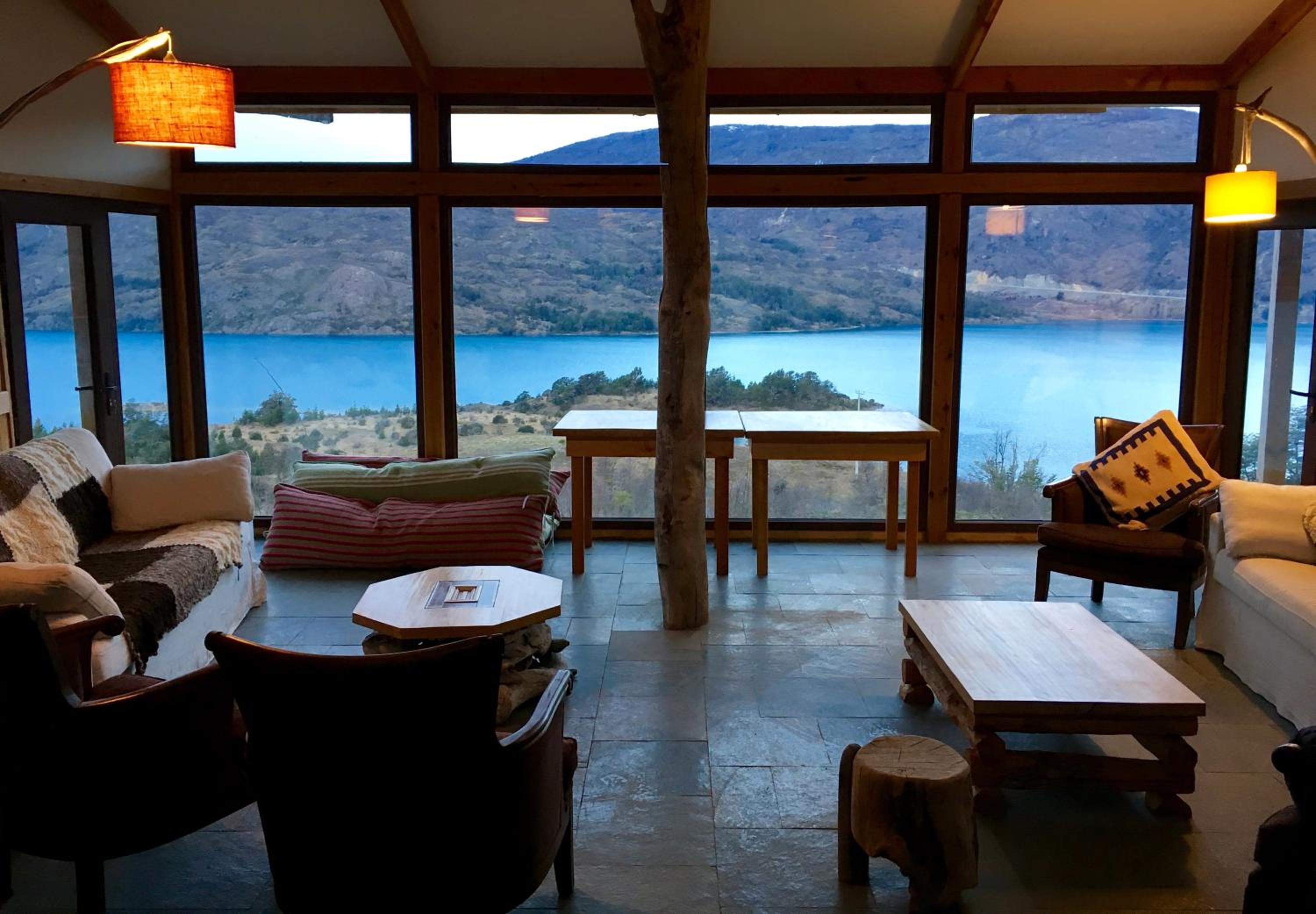 Mallin Colorado Ecolodge